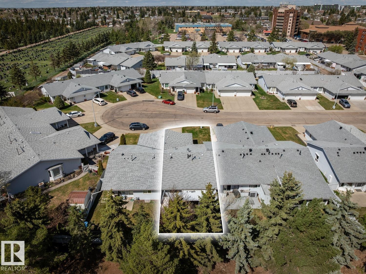 7531 137A Avenue, Edmonton, AB - Outdoor With View