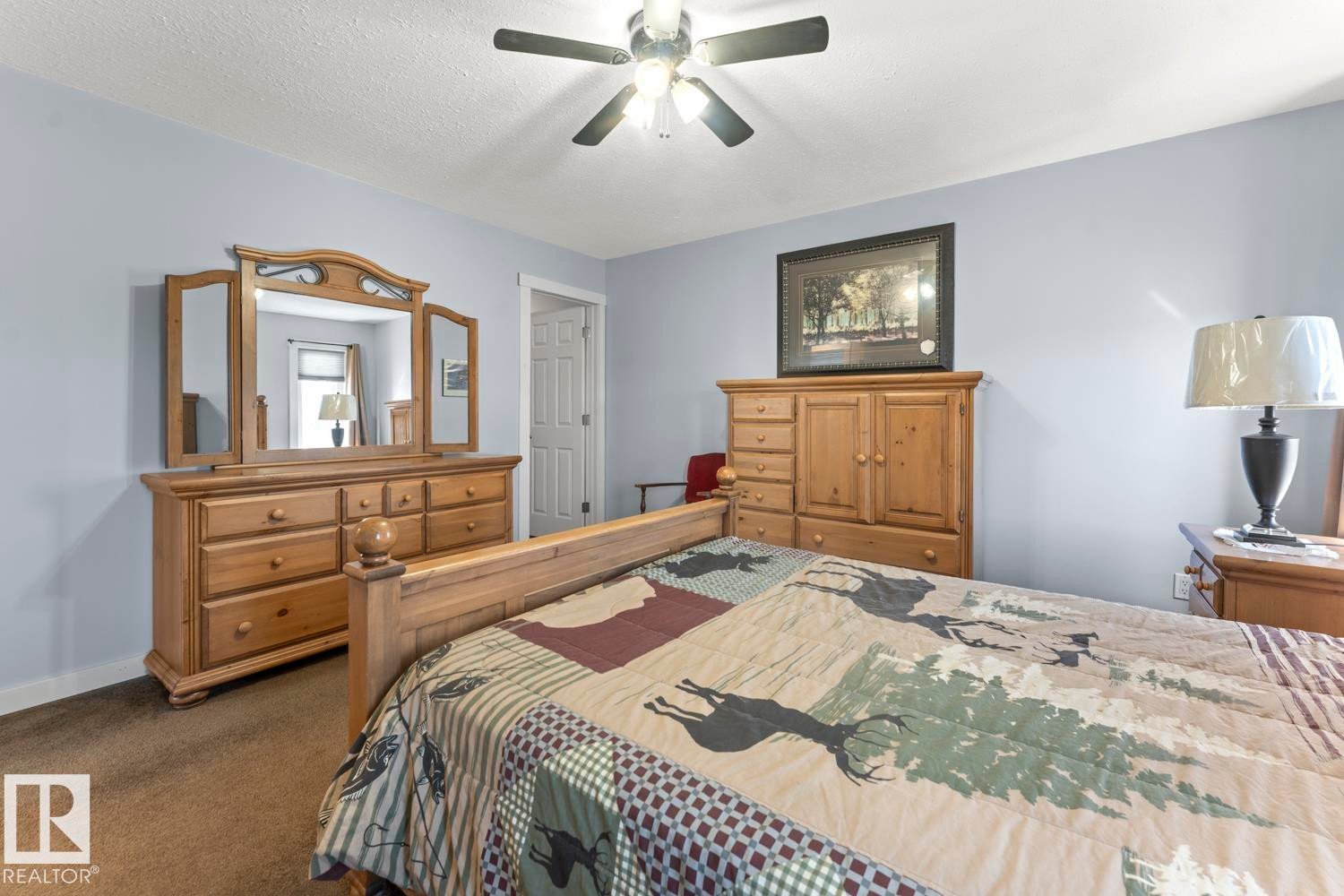 1938 Forest Drive, Cold Lake, AB - Indoor Photo Showing Bedroom