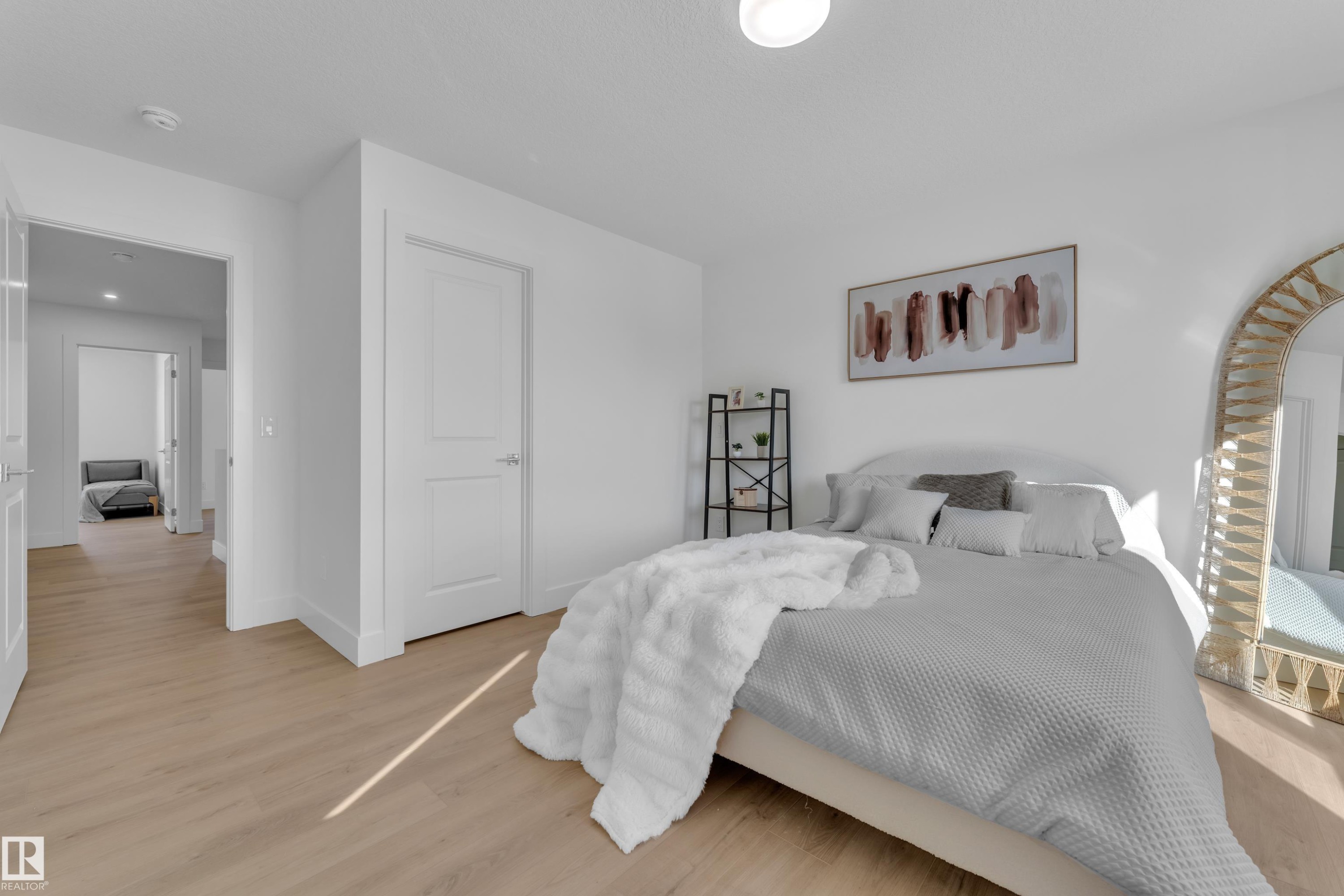 239 Linden Loop, Leduc, AB - Indoor Photo Showing Bedroom