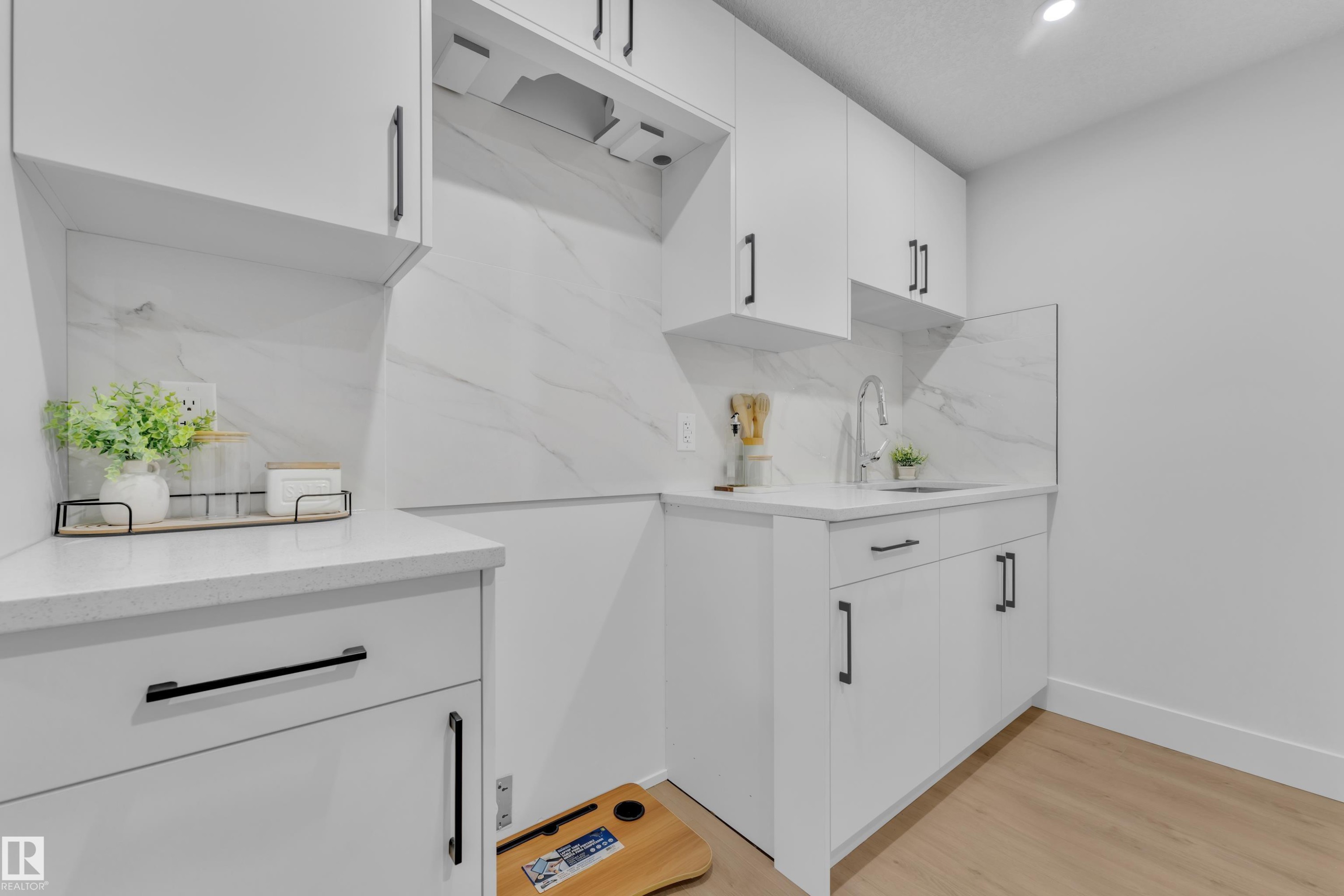 239 Linden Loop, Leduc, AB - Indoor