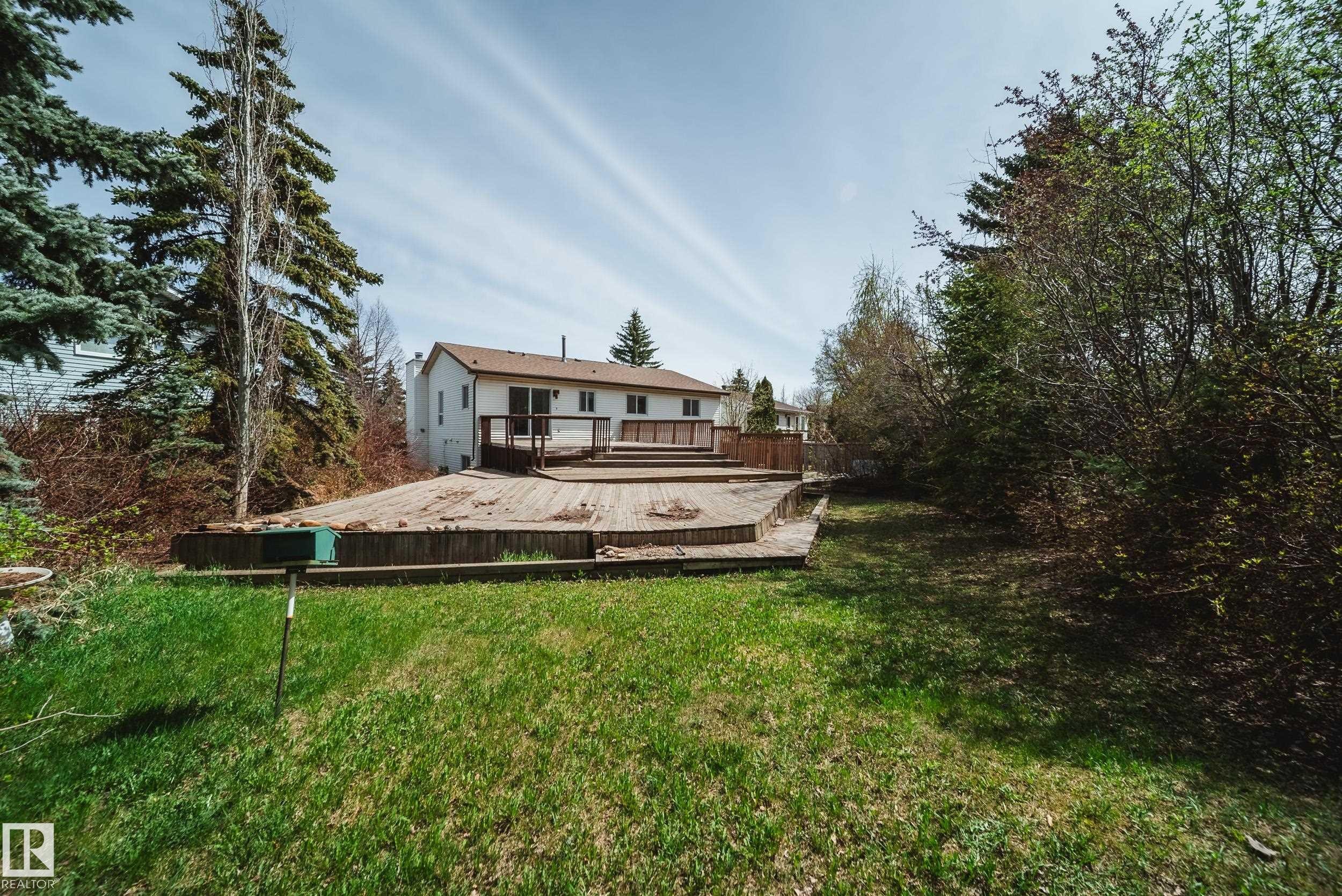 1030 106 Street, Edmonton, AB - Outdoor