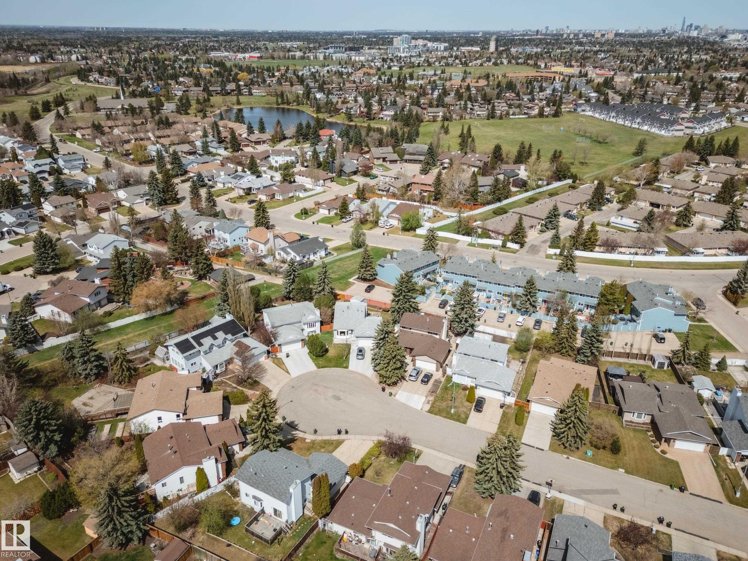 1030 106 Street, Edmonton, AB - Outdoor With View