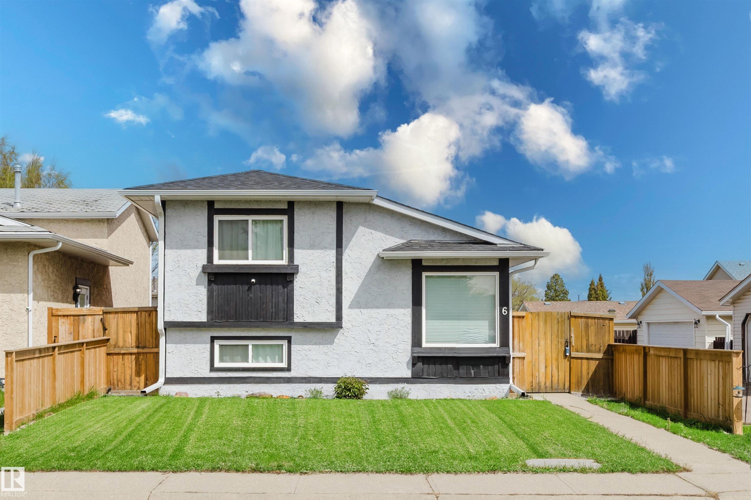 6 Kiniski Crescent, Edmonton, AB - Outdoor