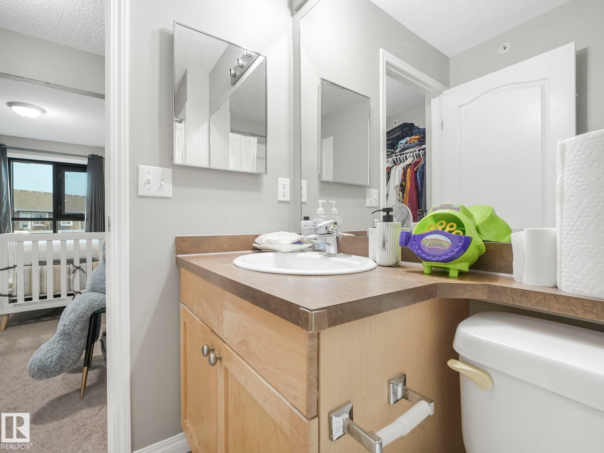 #1437 9363 Simpson Dr Nw, Edmonton, AB - Indoor Photo Showing Bathroom