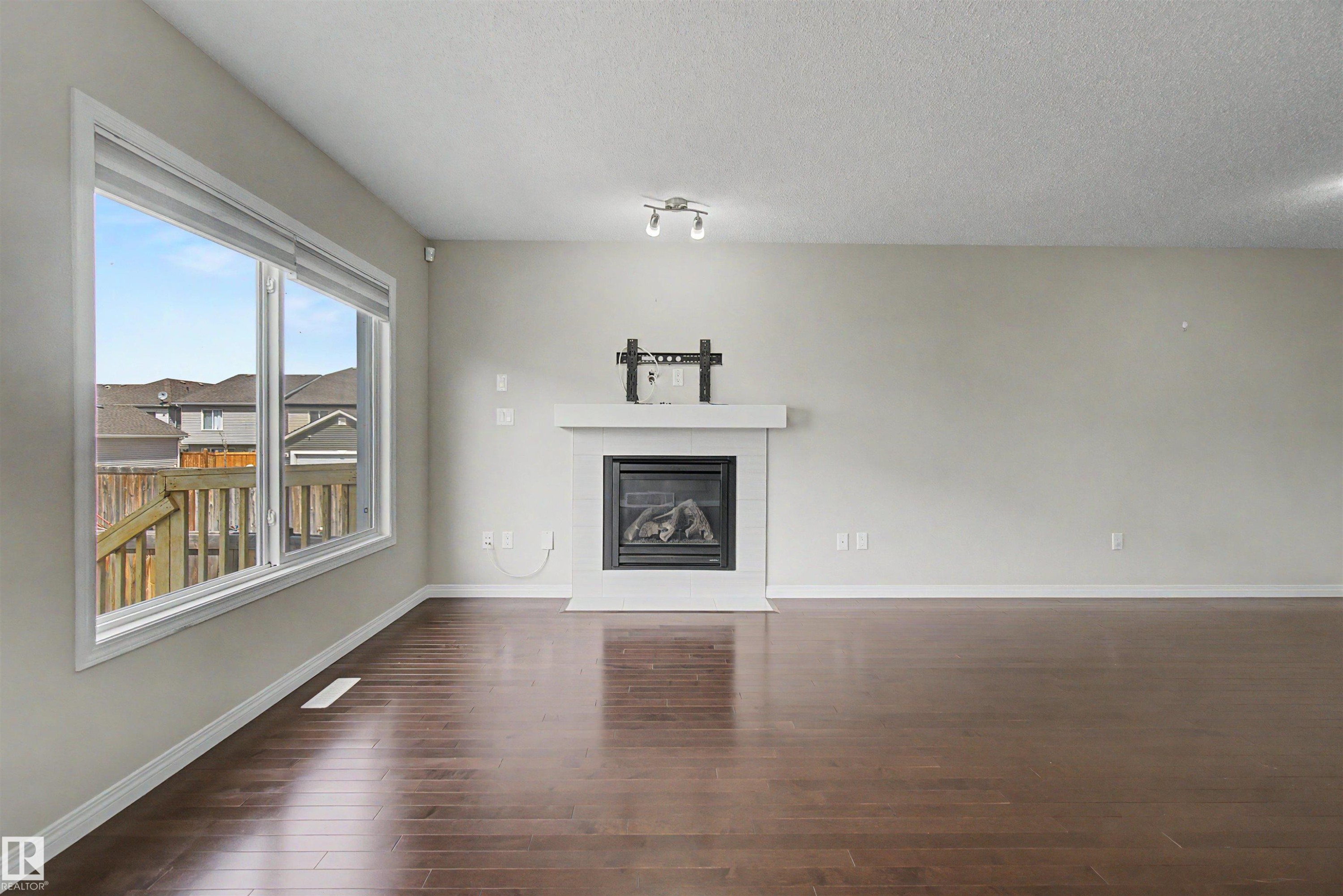 2534 Coughlan Road, Edmonton, AB - Indoor With Fireplace