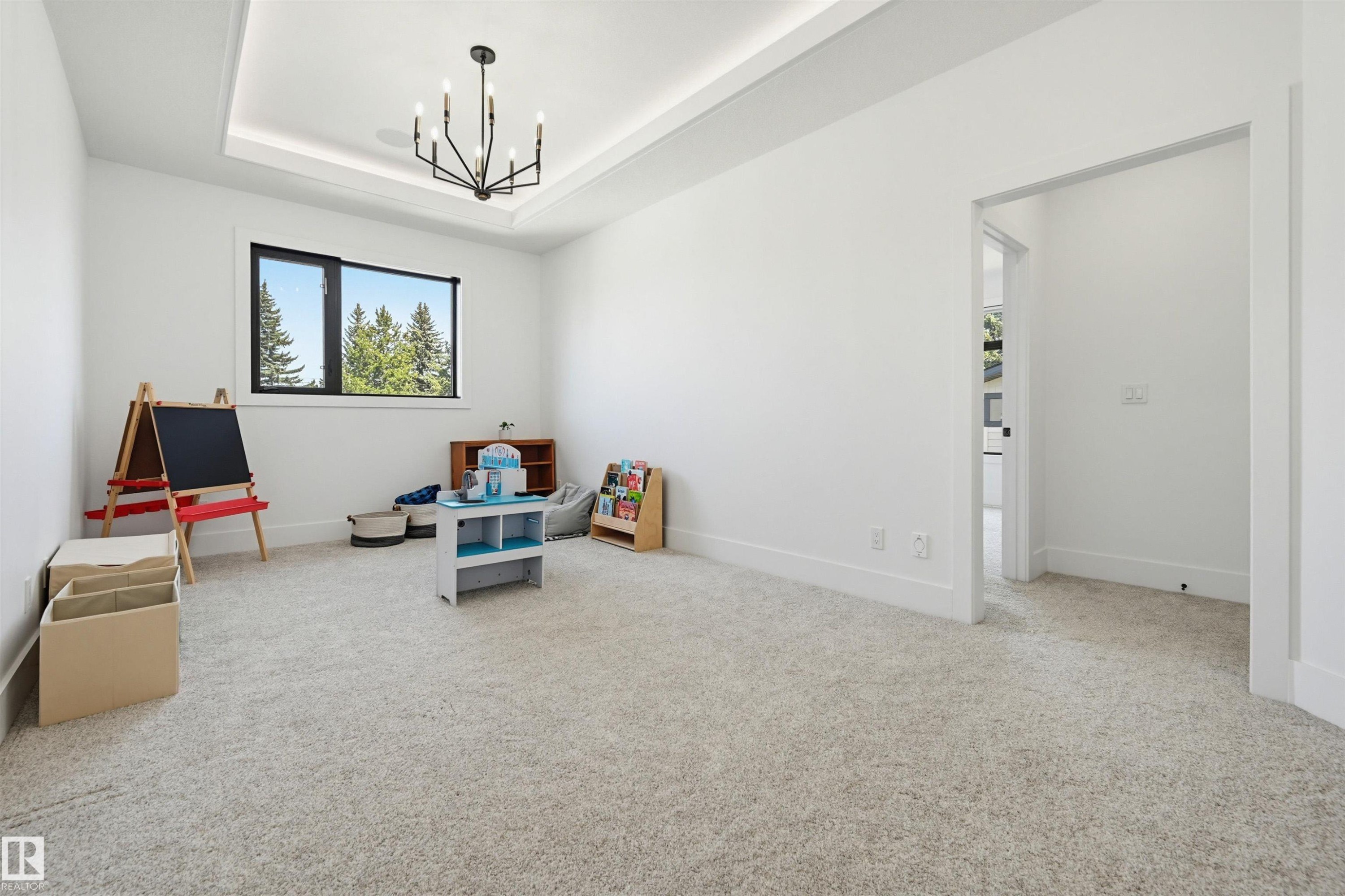 8723 138 Street, Edmonton, AB - Indoor