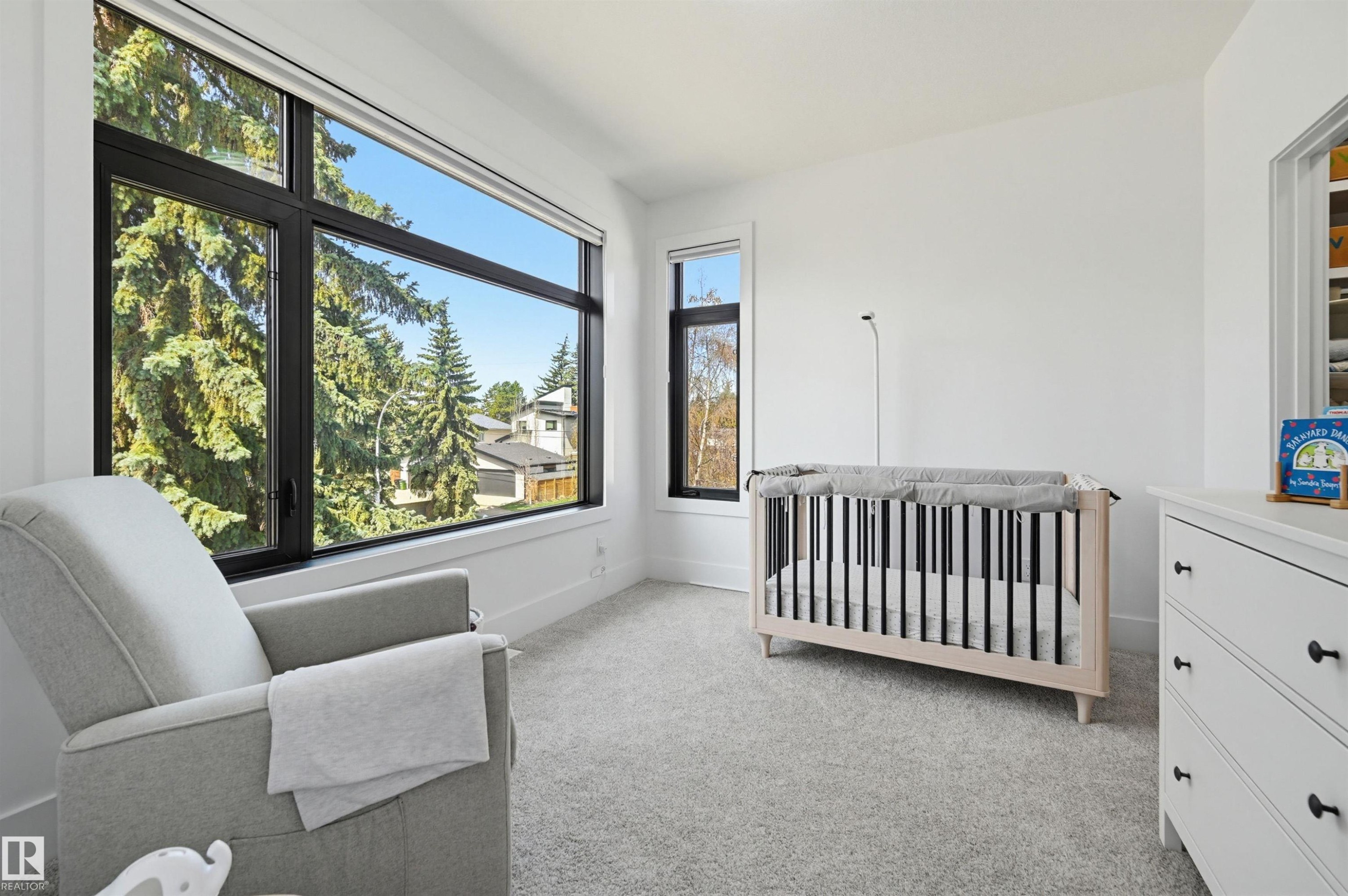 8723 138 Street, Edmonton, AB - Indoor Photo Showing Bedroom