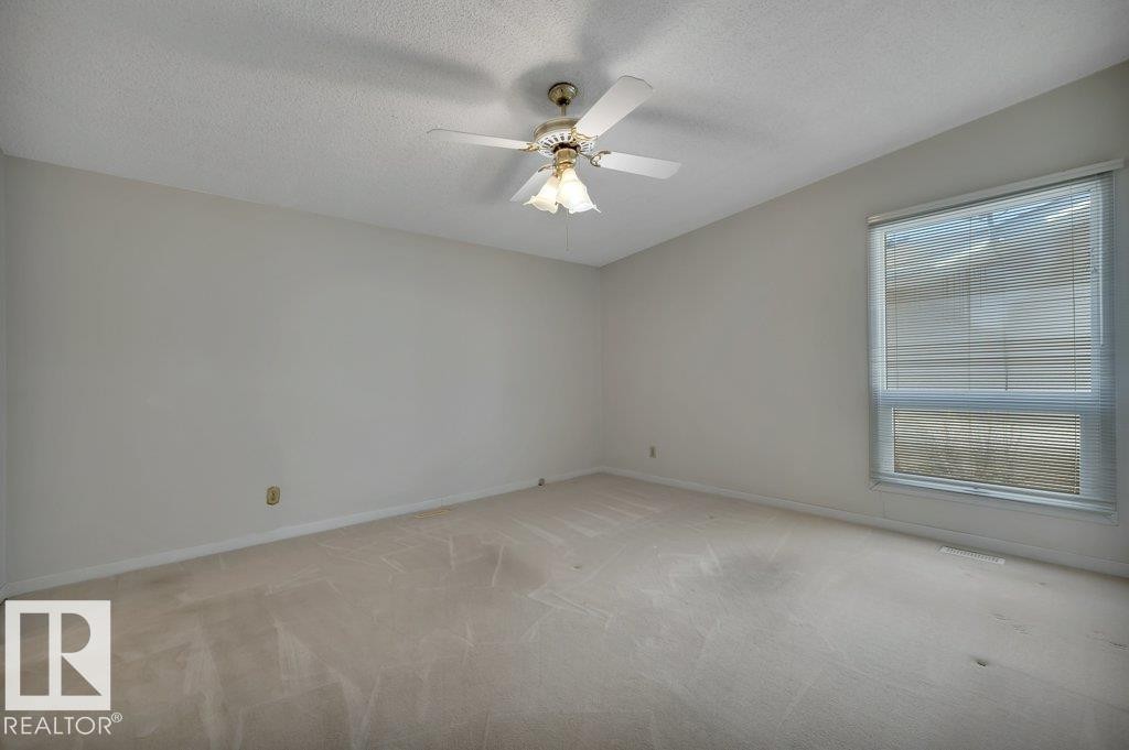 8808 41 Avenue, Edmonton, AB - Indoor Photo Showing Other Room