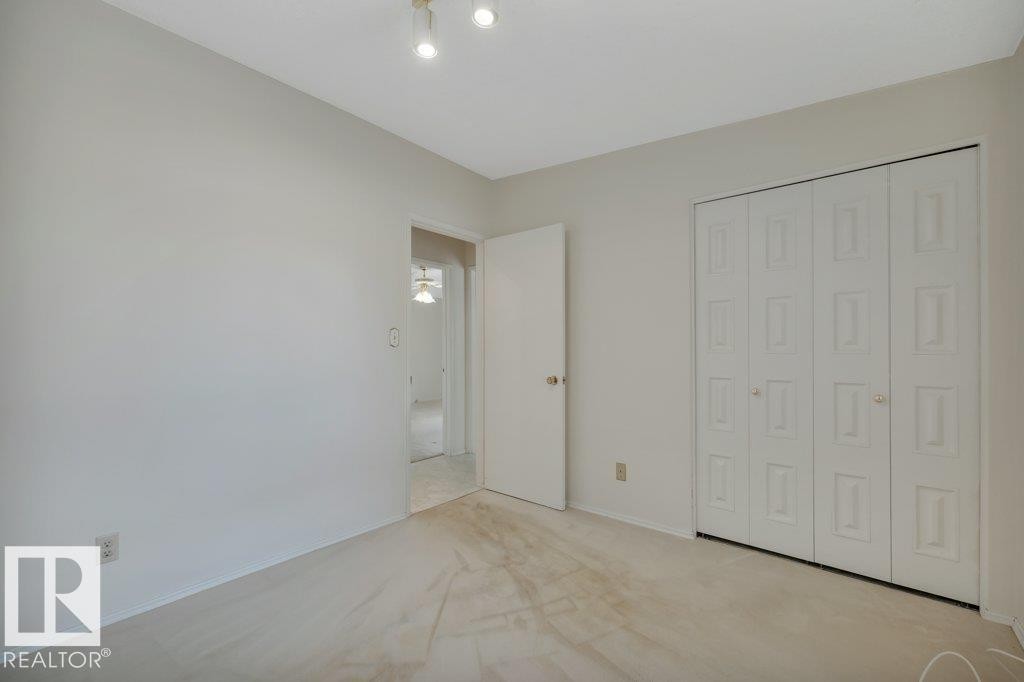 8808 41 Avenue, Edmonton, AB - Indoor Photo Showing Other Room