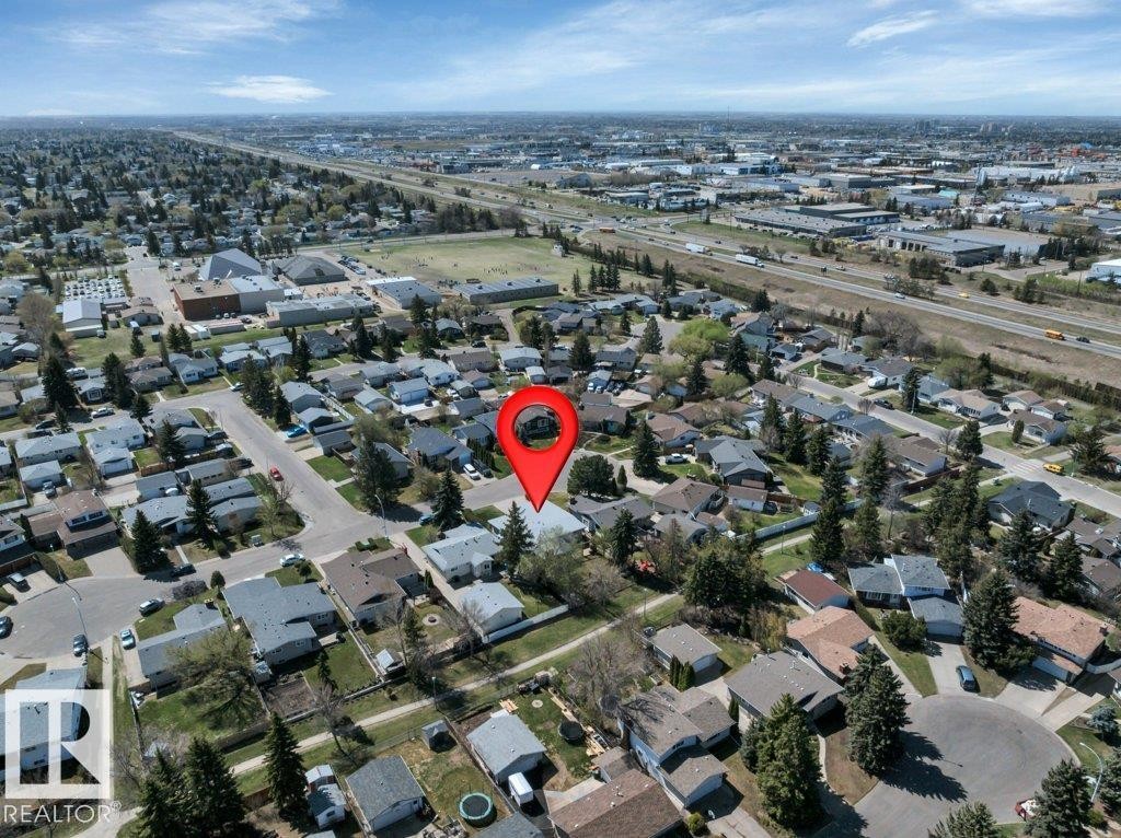 8808 41 Avenue, Edmonton, AB - Outdoor With View