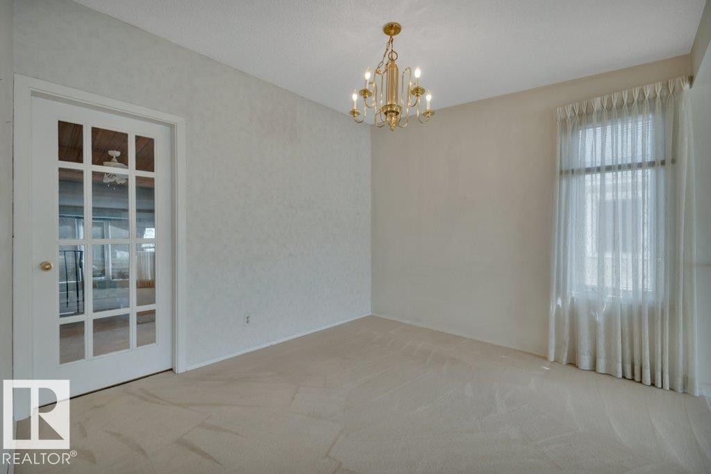 8808 41 Avenue, Edmonton, AB - Indoor Photo Showing Other Room