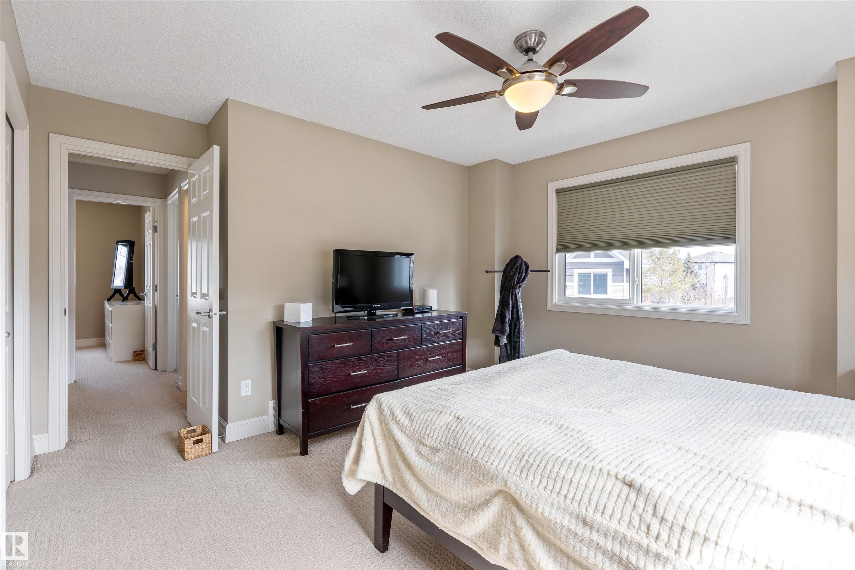 64 655 Tamarack Road, Edmonton, AB - Indoor Photo Showing Bedroom