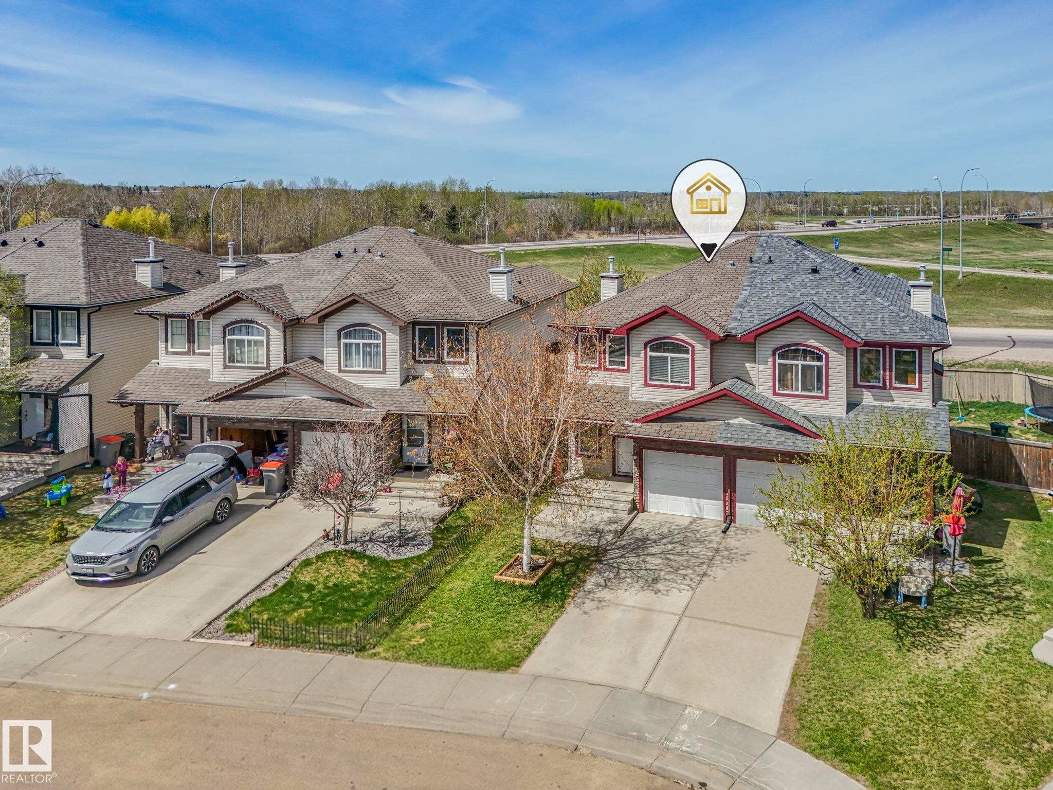 86 Meridian Loop Nw, Stony Plain, AB - Outdoor With Facade
