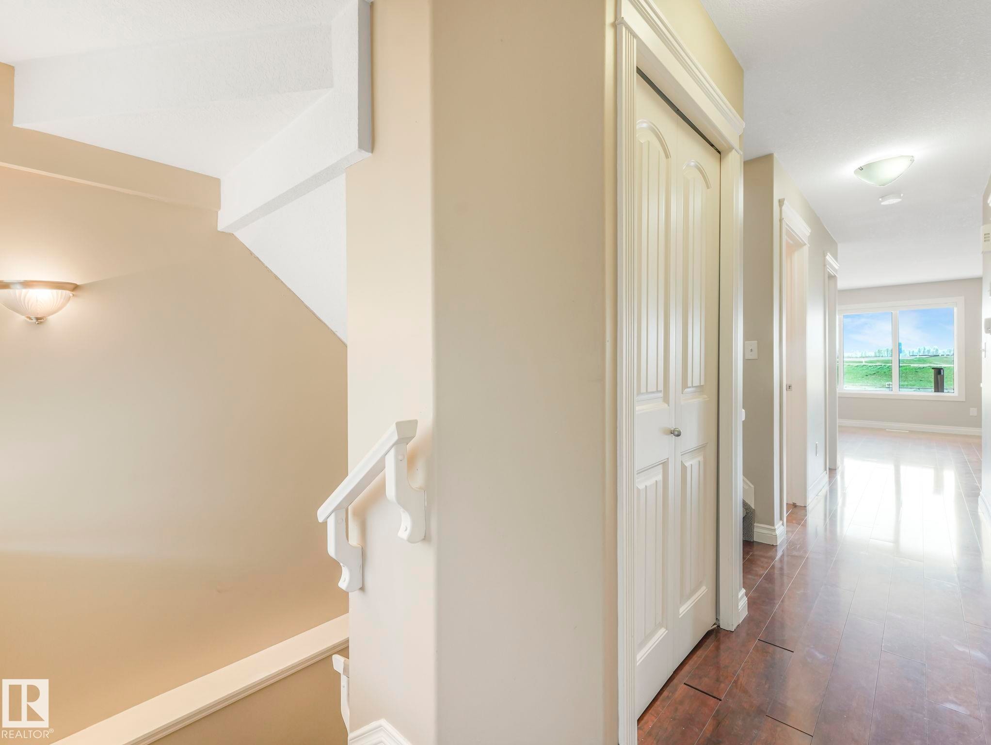 86 Meridian Loop Nw, Stony Plain, AB - Indoor Photo Showing Other Room