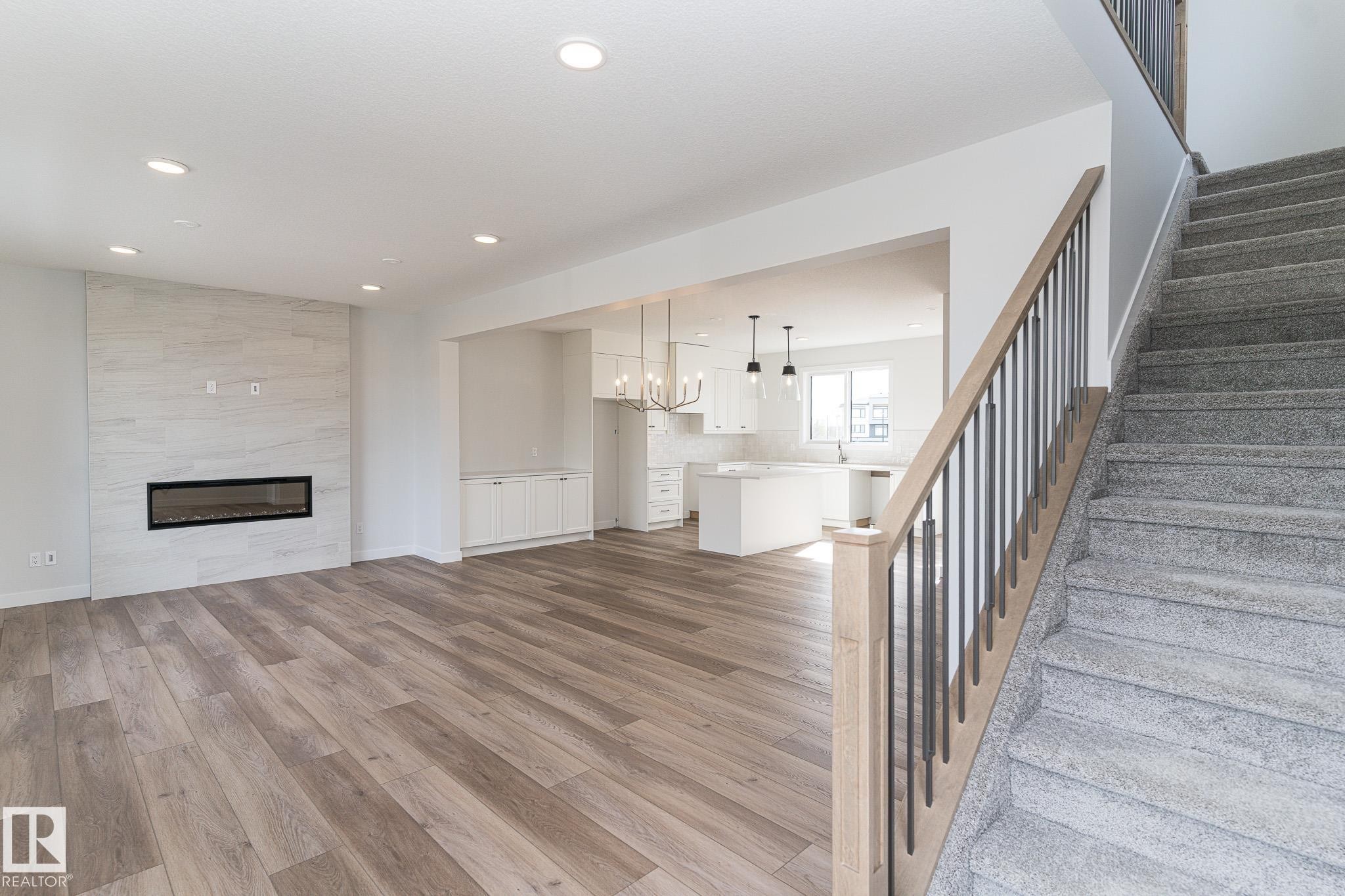 7135 May Crescent, Edmonton, AB - Indoor With Fireplace