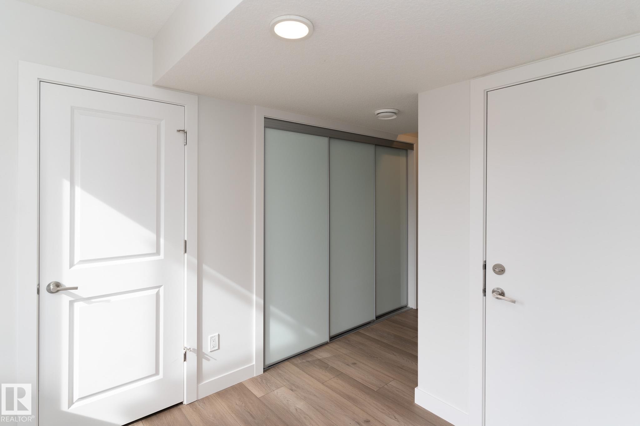 7135 May Crescent, Edmonton, AB - Indoor Photo Showing Other Room