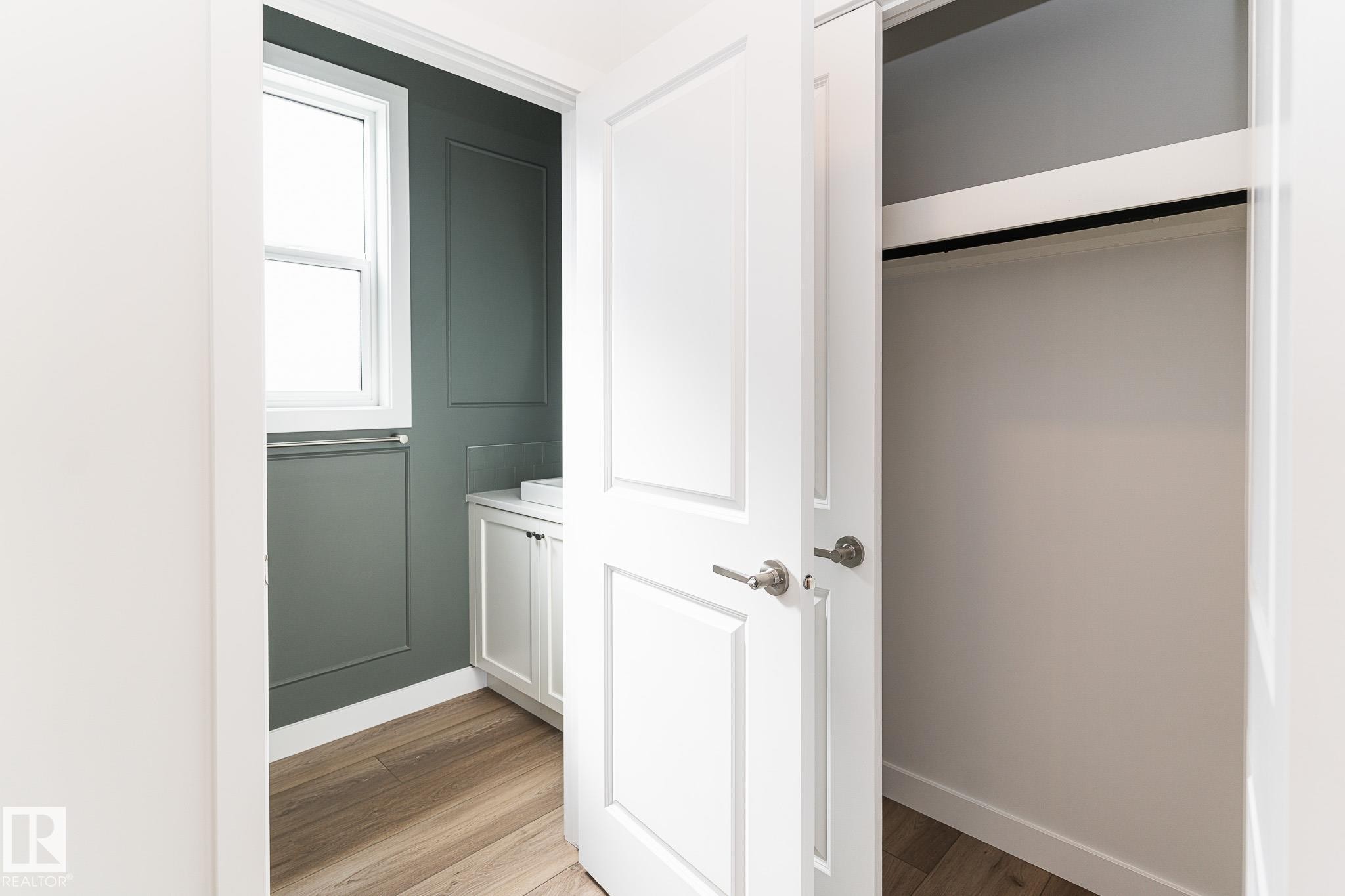 7135 May Crescent, Edmonton, AB - Indoor Photo Showing Other Room