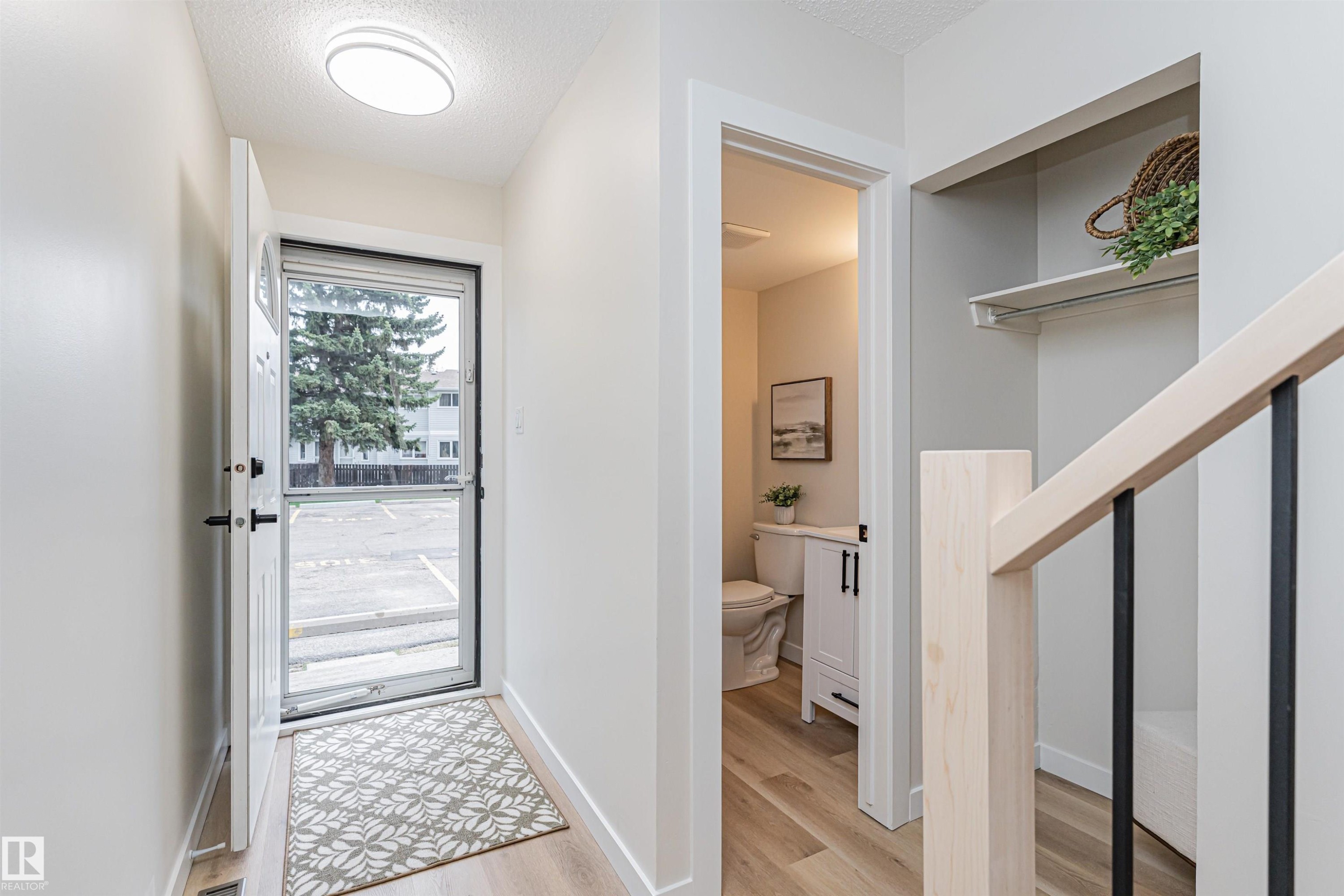 3105 109 Street, Edmonton, AB - Indoor Photo Showing Other Room