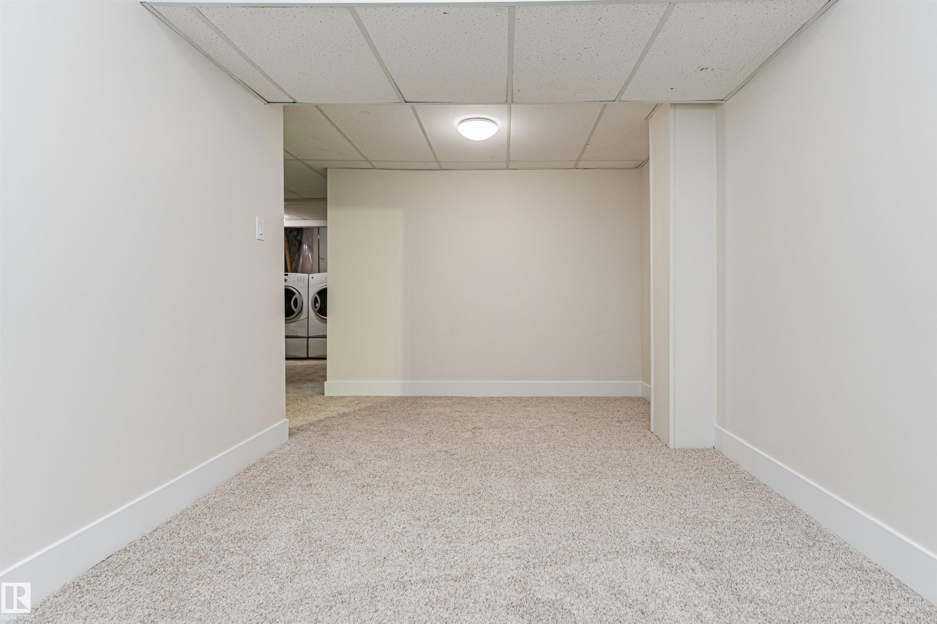 3105 109 Street, Edmonton, AB - Indoor Photo Showing Other Room