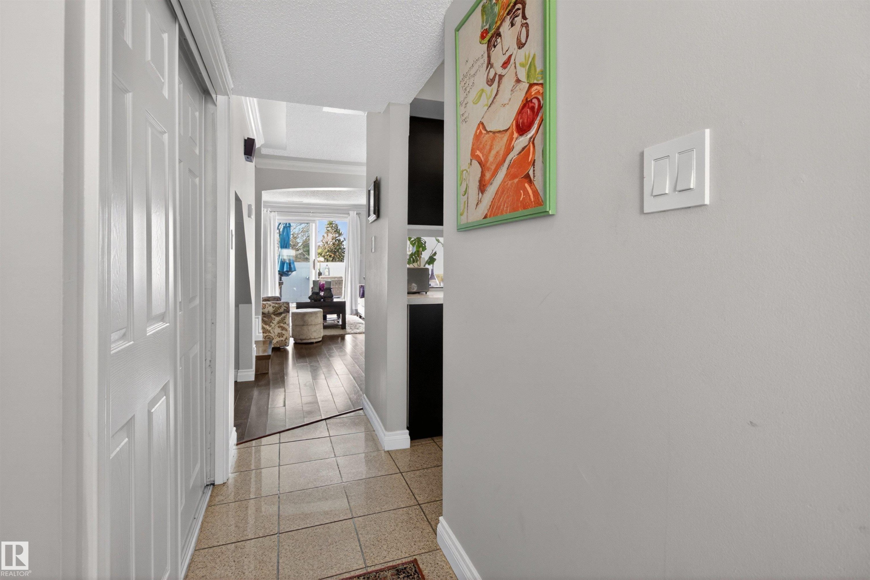 53 Lancaster Terrace, Edmonton, AB - Indoor Photo Showing Other Room