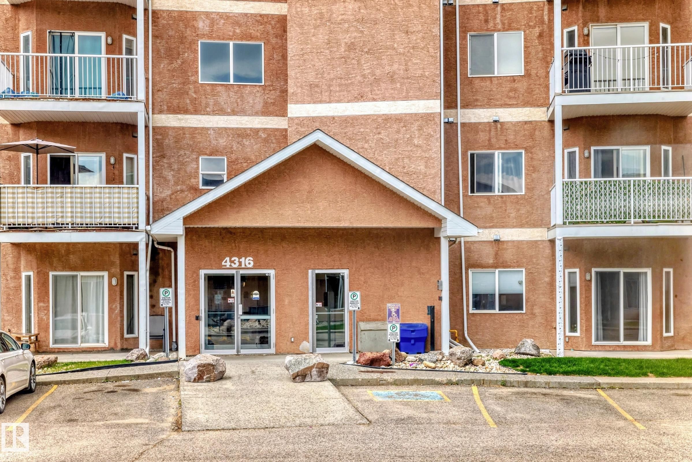207 4316 139 Avenue, Edmonton, AB - Outdoor With Facade