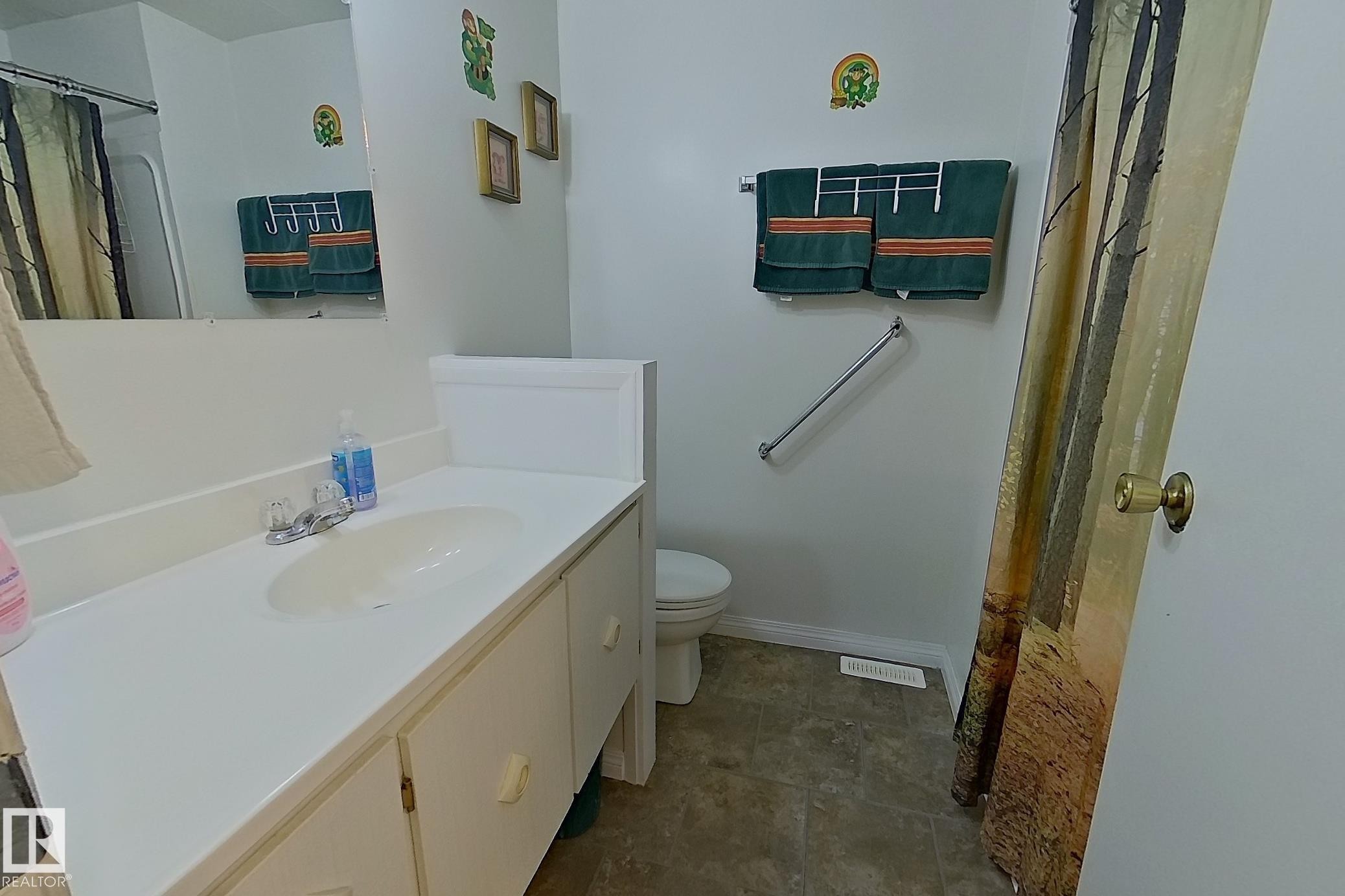 1308 Twp Rd 570, Rural Barrhead County, AB - Indoor Photo Showing Bathroom