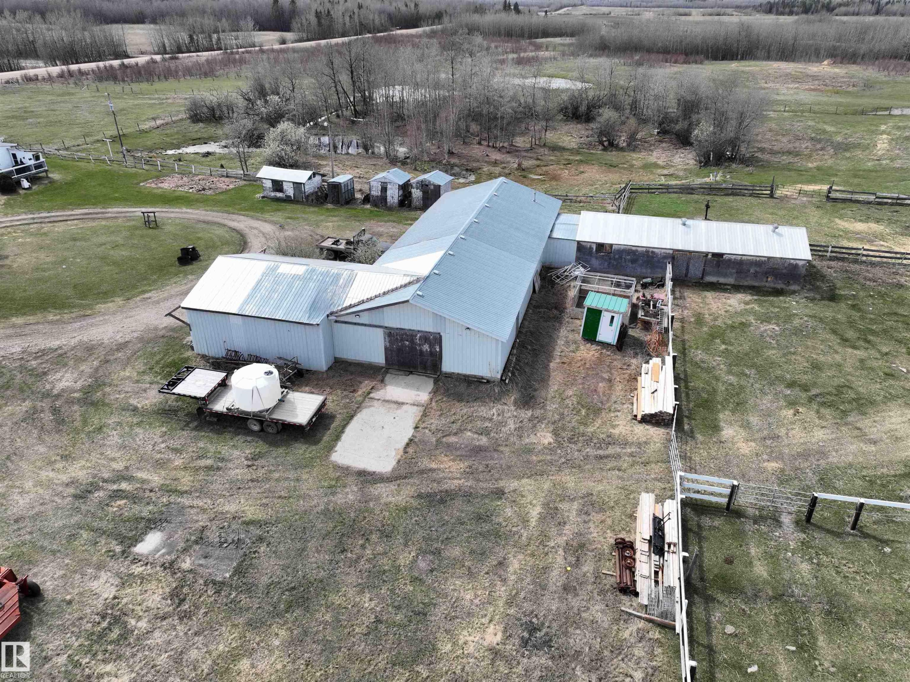 1308 Twp Rd 570, Rural Barrhead County, AB - Outdoor