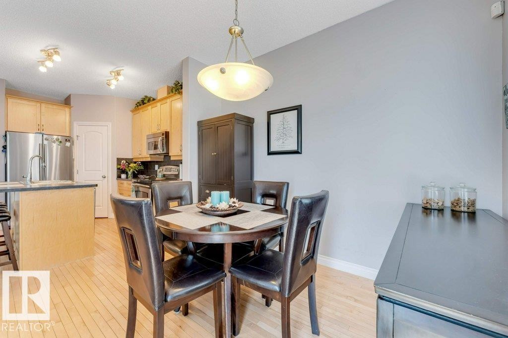 1523 Rutherford Road, Edmonton, AB - Indoor Photo Showing Dining Room