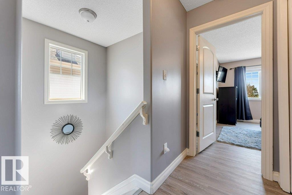 1523 Rutherford Road, Edmonton, AB - Indoor Photo Showing Other Room