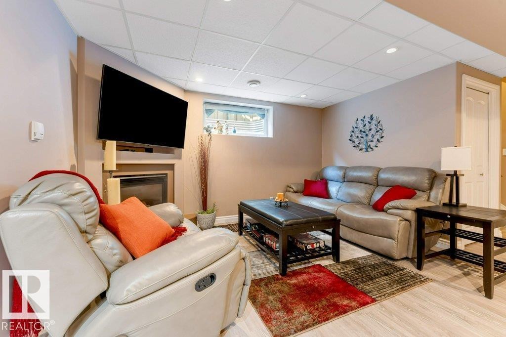 1523 Rutherford Road, Edmonton, AB - Indoor With Fireplace