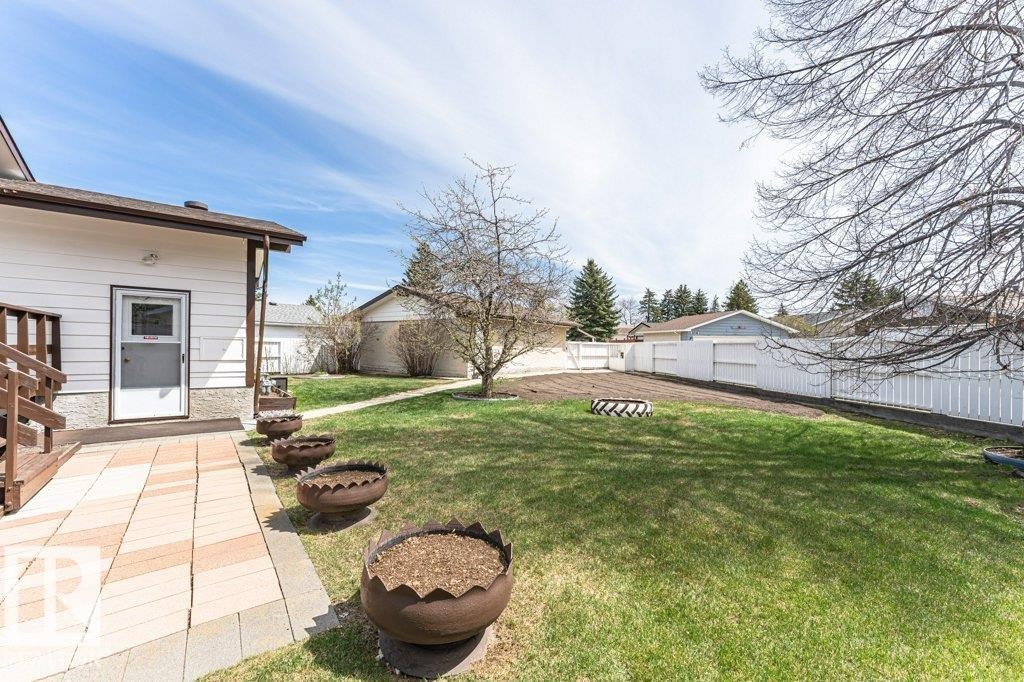 6719 31A Avenue, Edmonton, AB - Outdoor