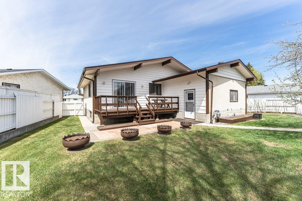 6719 31A Avenue, Edmonton, AB - Outdoor With Deck Patio Veranda