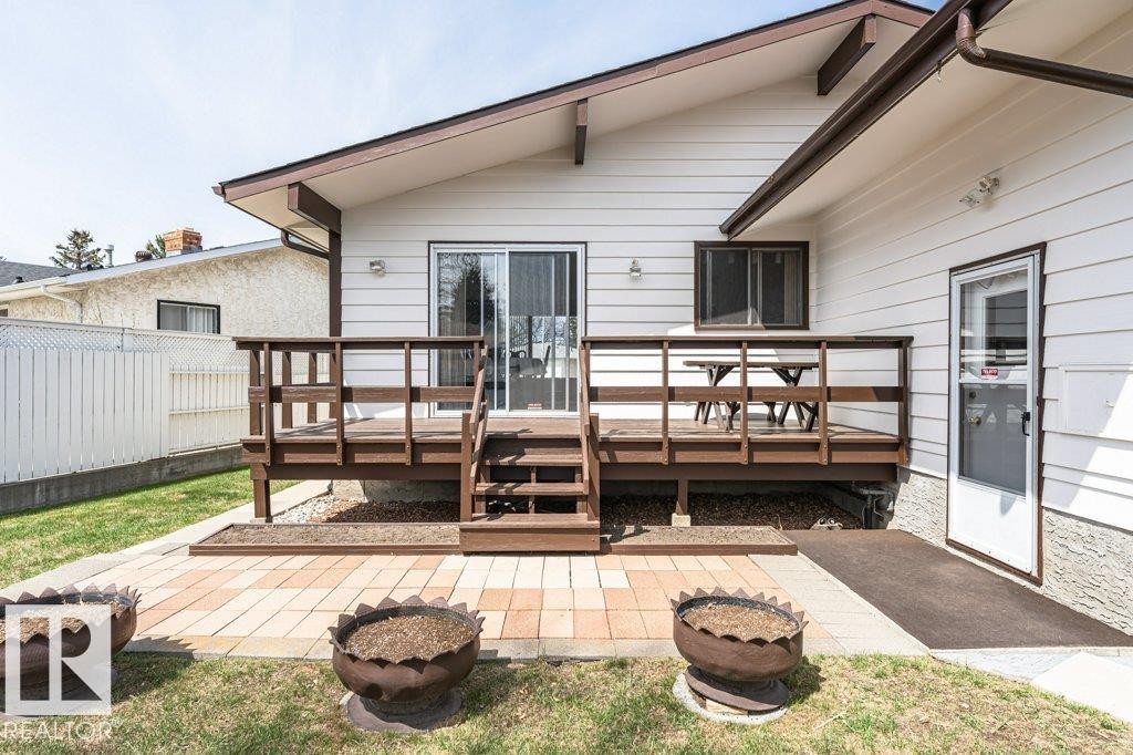 6719 31A Avenue, Edmonton, AB - Outdoor With Deck Patio Veranda With Exterior