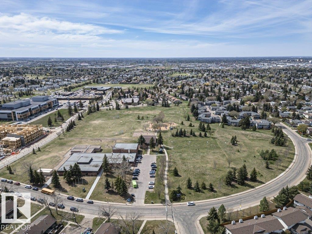 6719 31A Avenue, Edmonton, AB - Outdoor With View