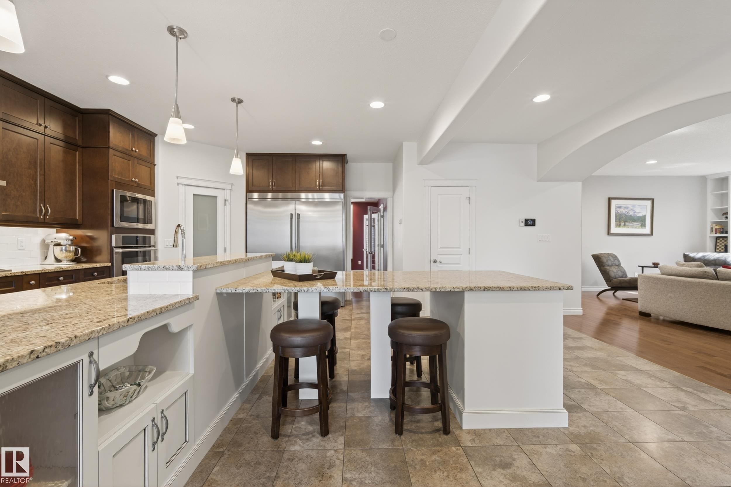 11523 80 Avenue, Edmonton, AB - Indoor Photo Showing Kitchen With Upgraded Kitchen