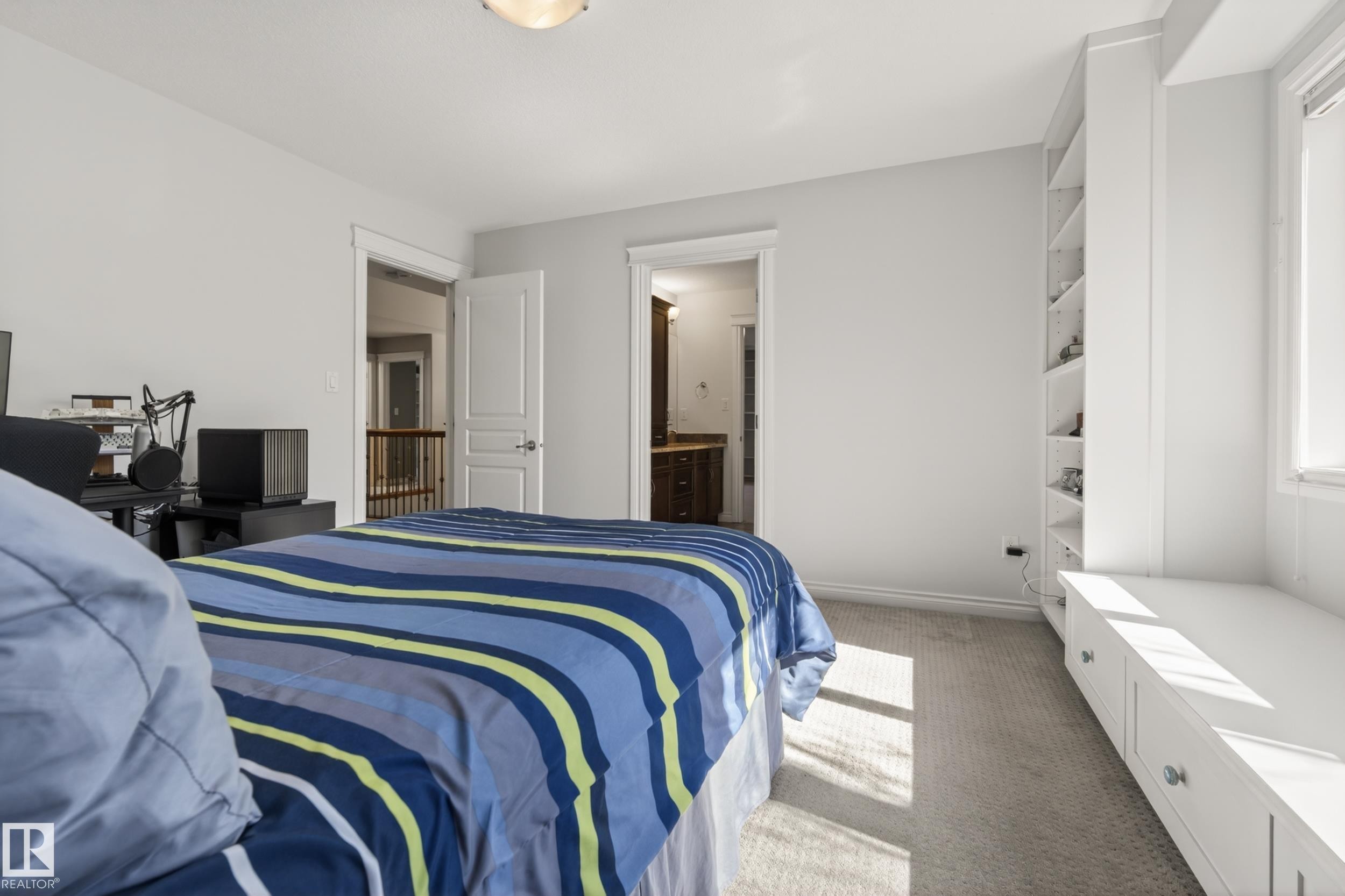 11523 80 Avenue, Edmonton, AB - Indoor Photo Showing Bedroom