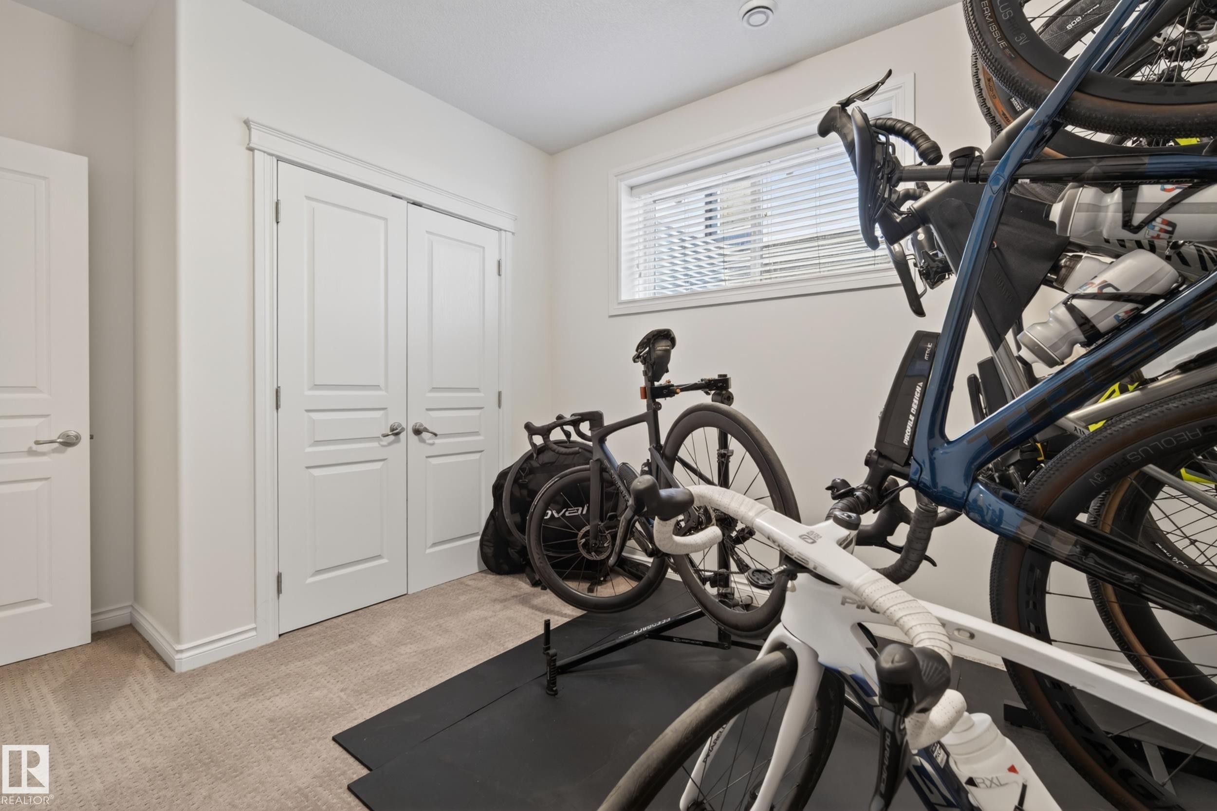 11523 80 Avenue, Edmonton, AB - Indoor Photo Showing Other Room