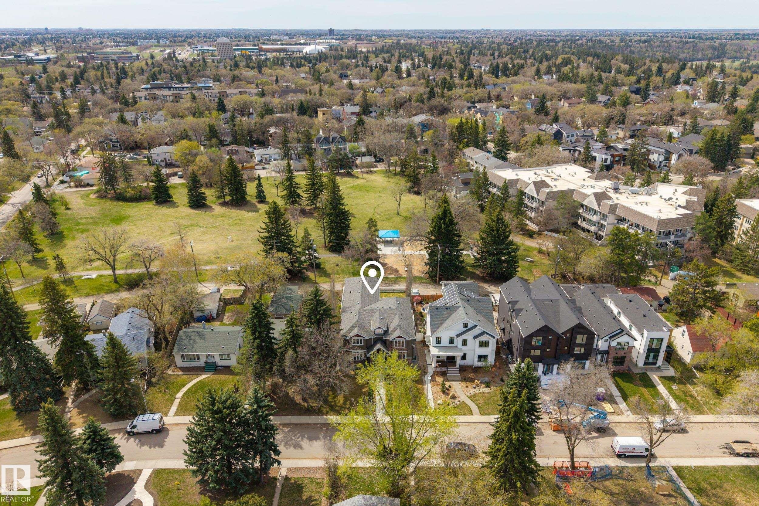 11523 80 Avenue, Edmonton, AB - Outdoor With View