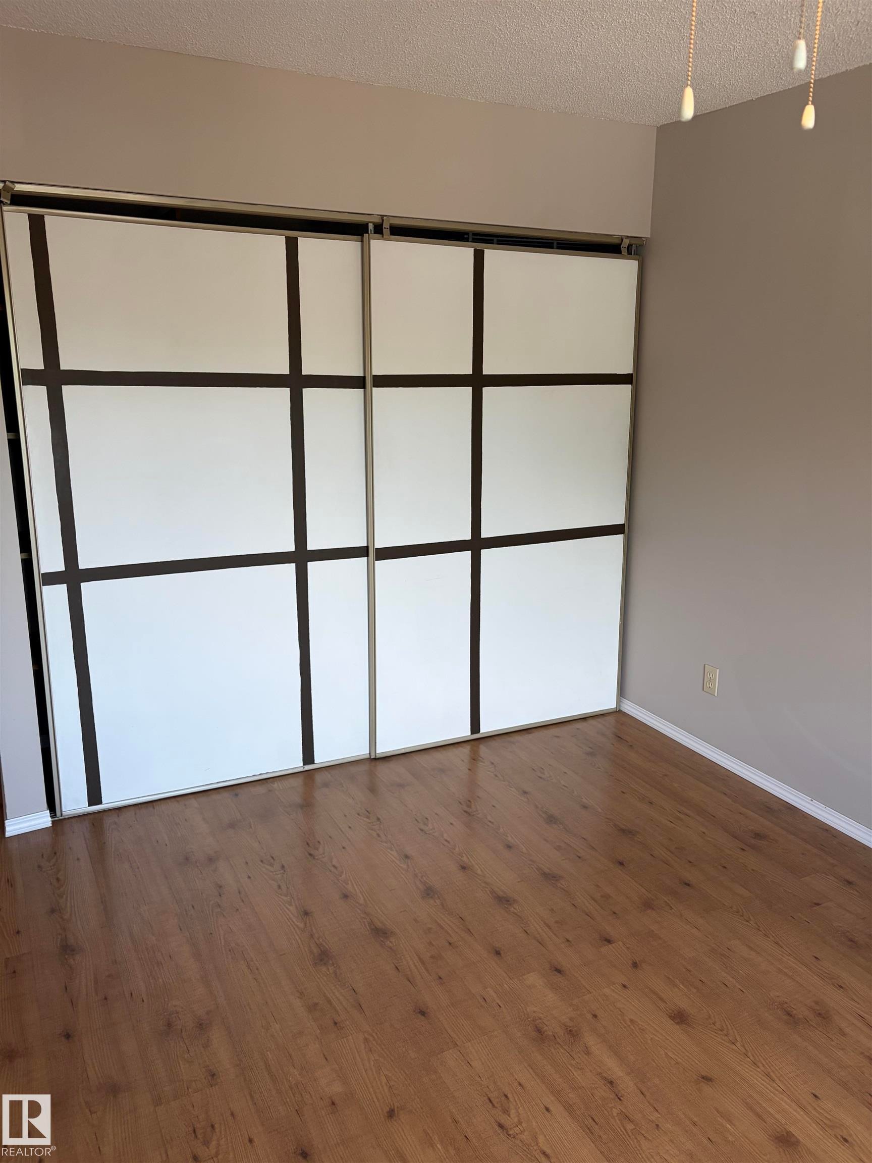 #304 9854 88 Av Nw, Edmonton, AB - Indoor Photo Showing Other Room