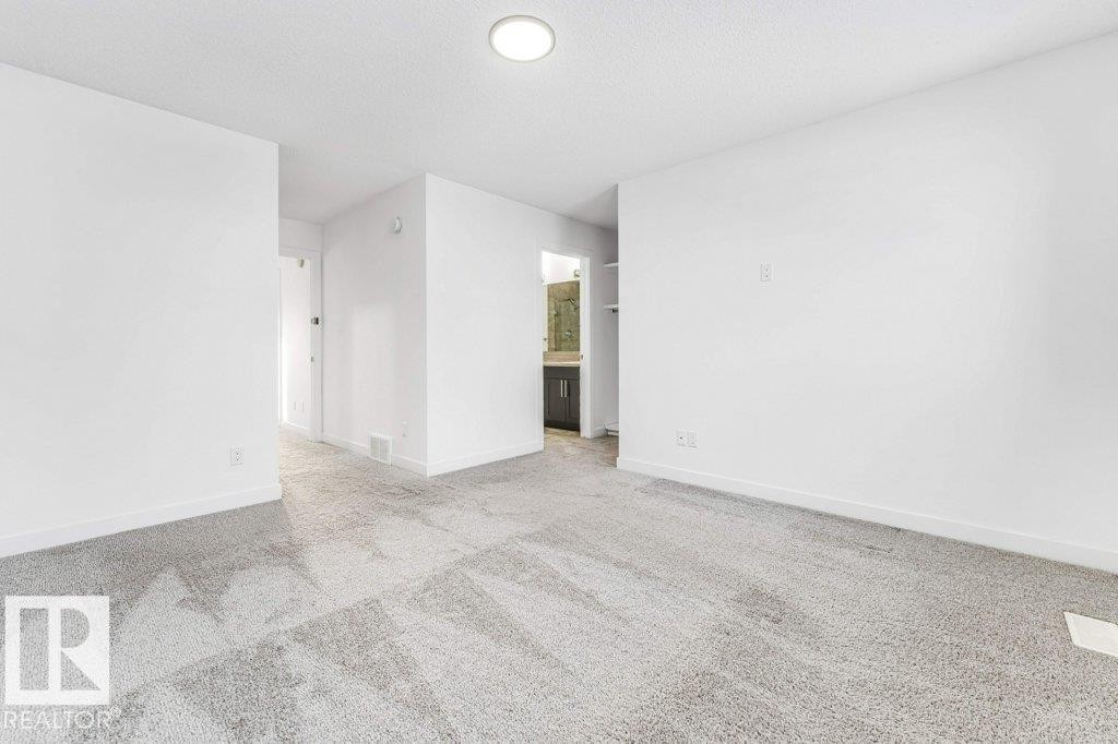 1912 27 Street, Edmonton, AB - Indoor Photo Showing Other Room