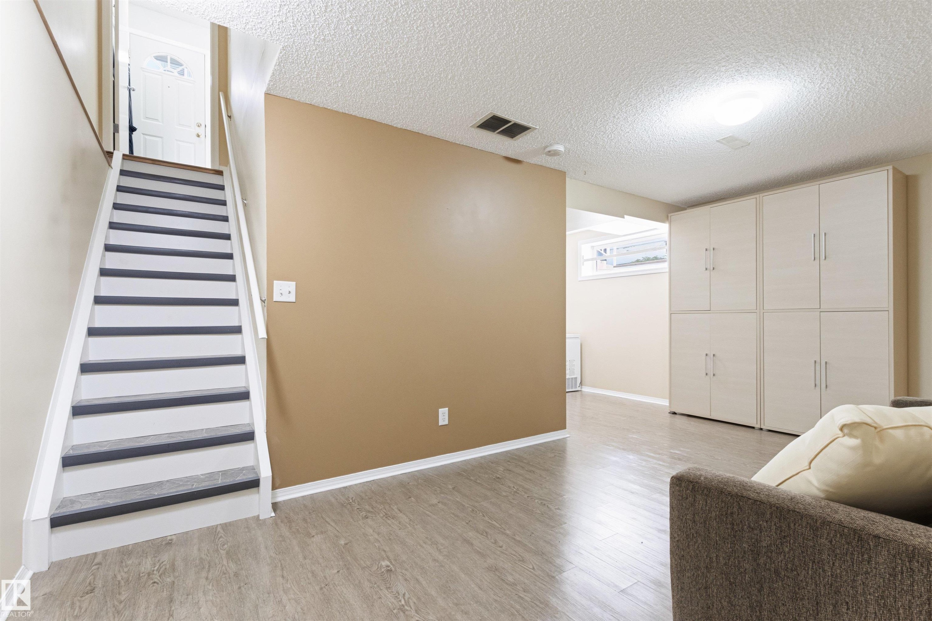 9638 108A Avenue, Edmonton, AB - Indoor Photo Showing Other Room