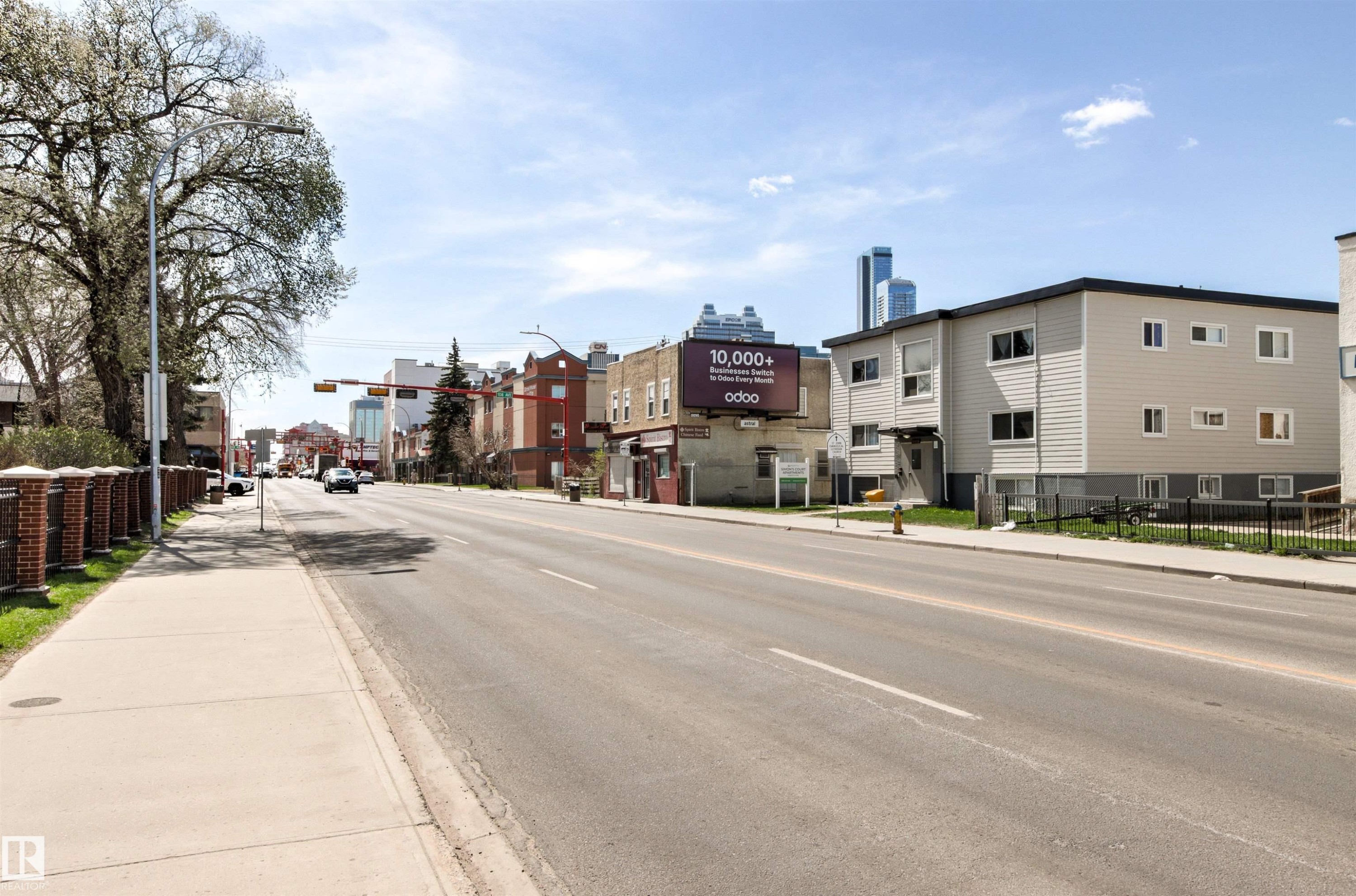 9638 108A Avenue, Edmonton, AB - Outdoor