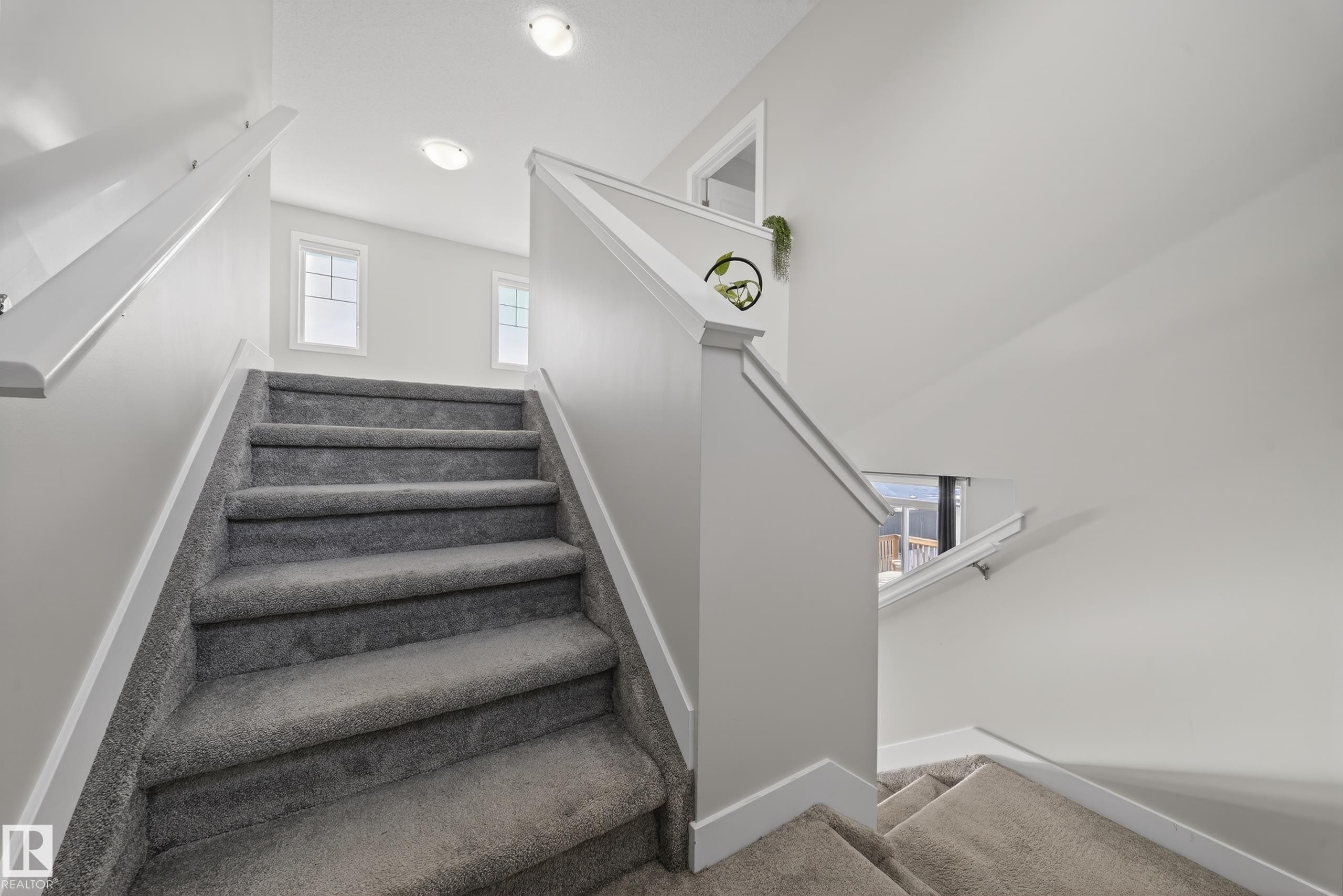 1234 Daniels Crescent, Edmonton, AB - Indoor Photo Showing Other Room