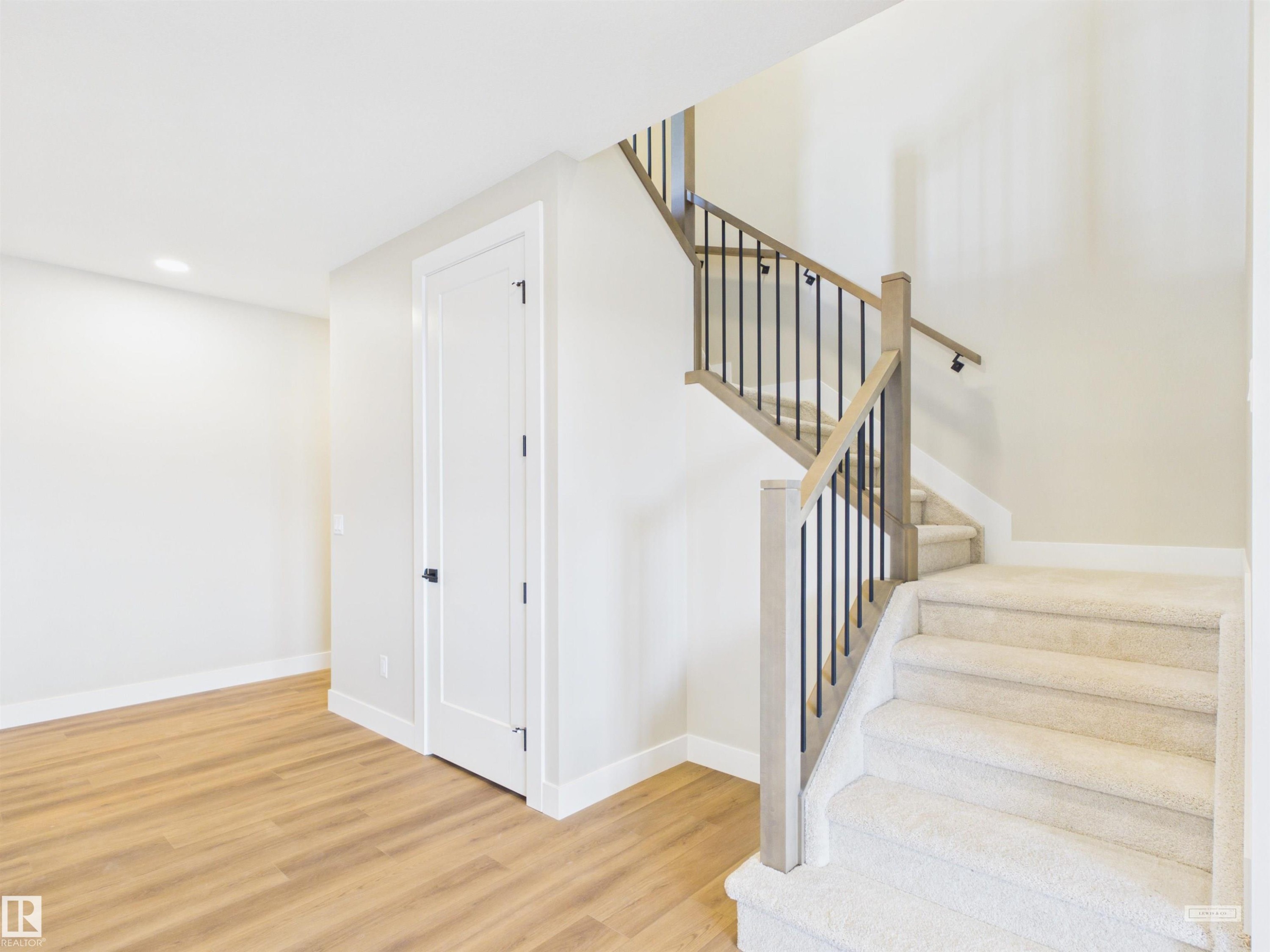 2010 Genesis Lane, Stony Plain, AB - Indoor Photo Showing Other Room