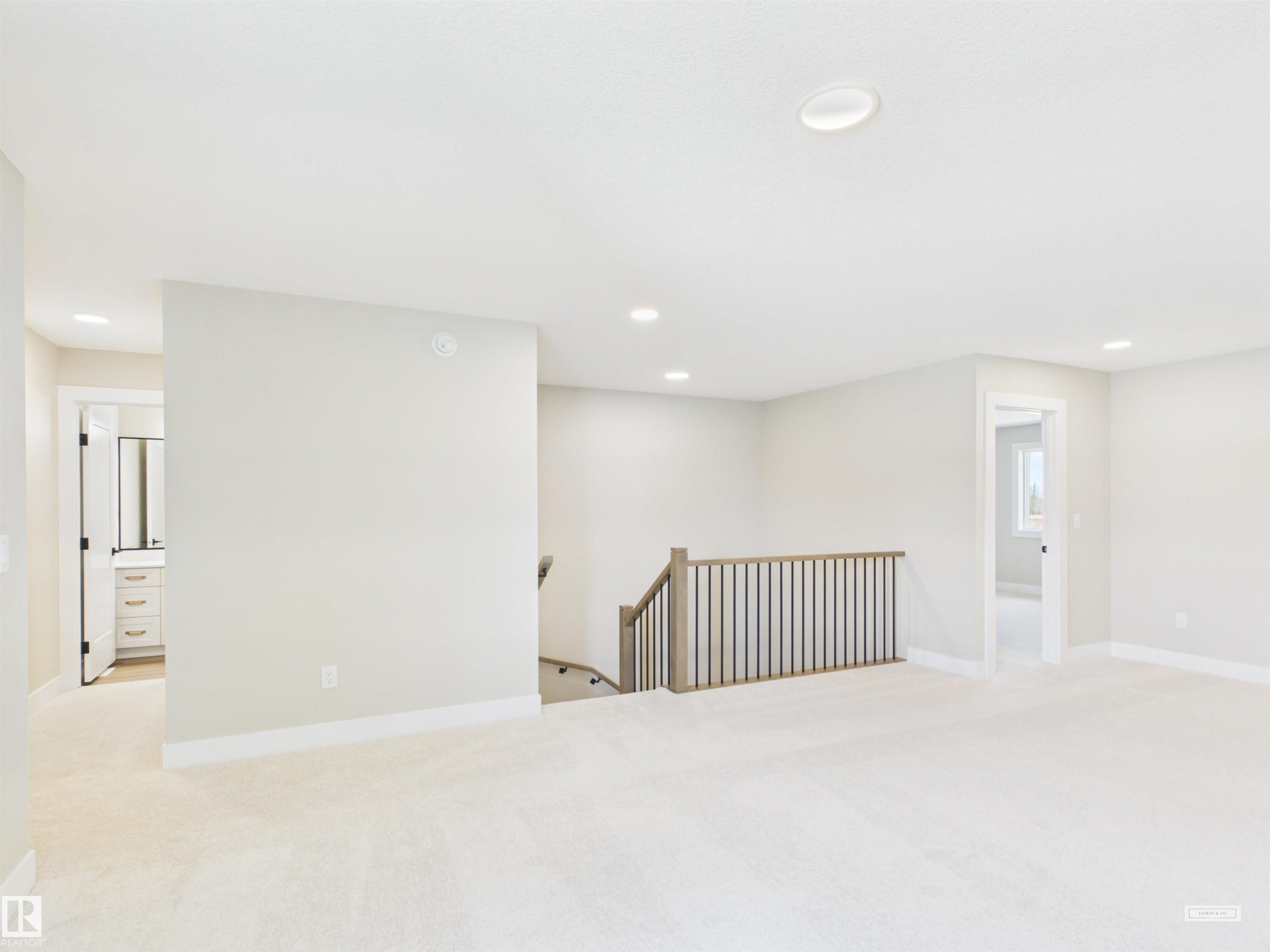2010 Genesis Lane, Stony Plain, AB - Indoor Photo Showing Other Room
