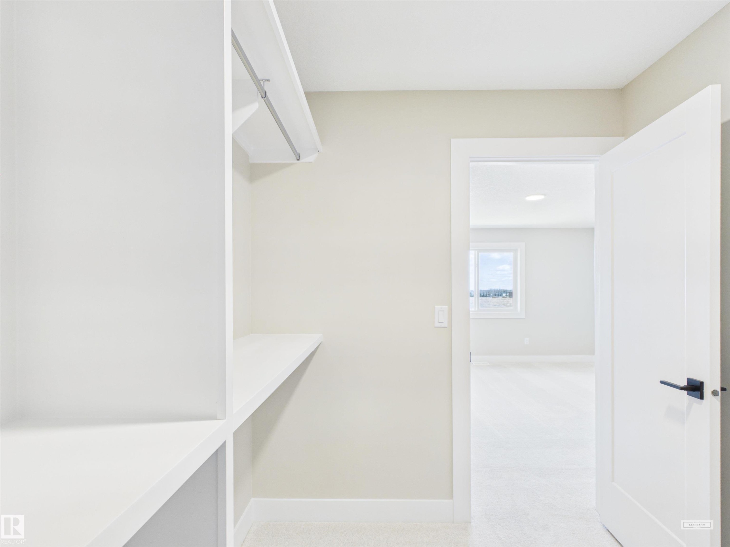 2010 Genesis Lane, Stony Plain, AB - Indoor