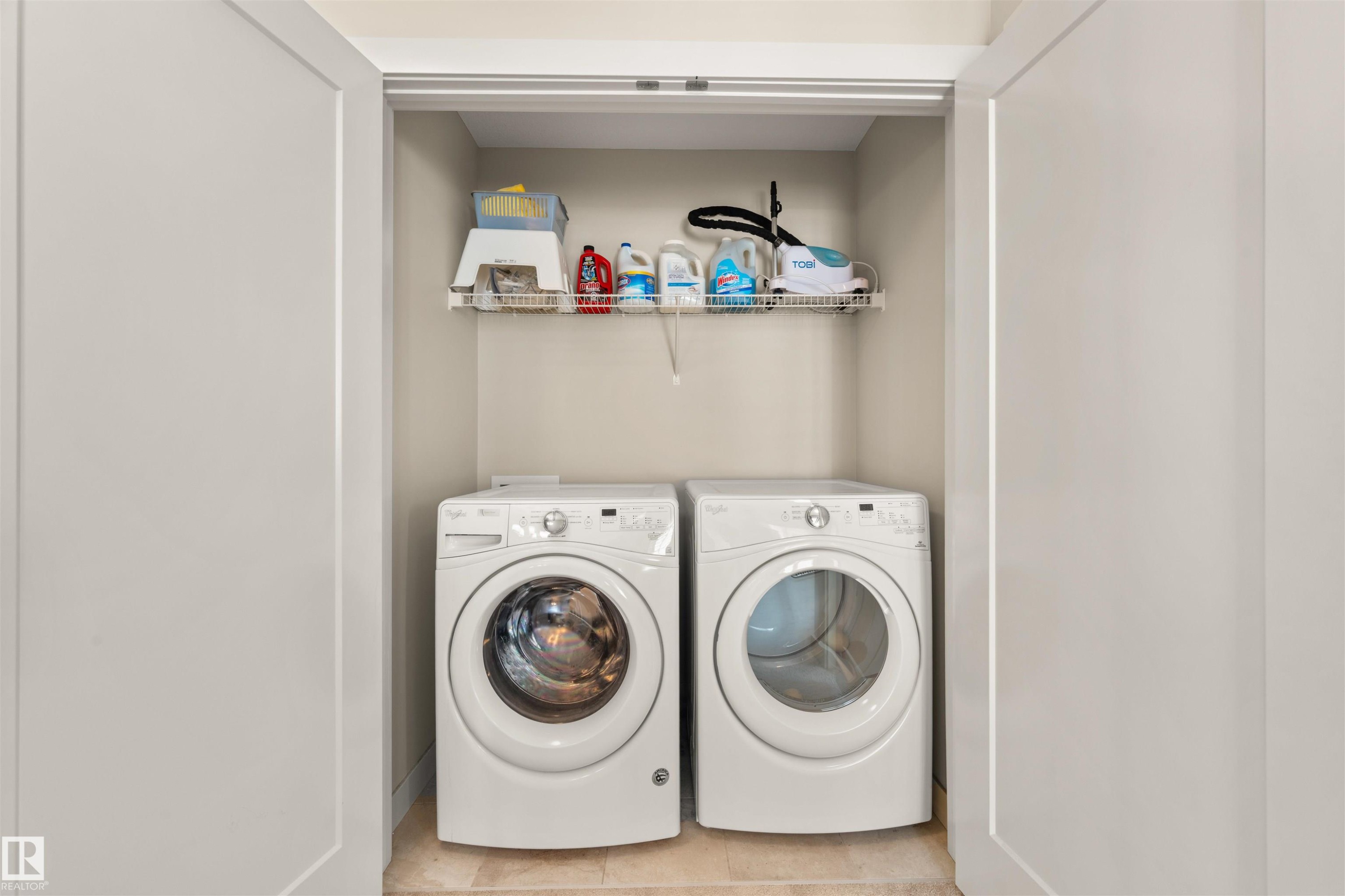 2256 Casey Crescent, Edmonton, AB - Indoor Photo Showing Laundry Room