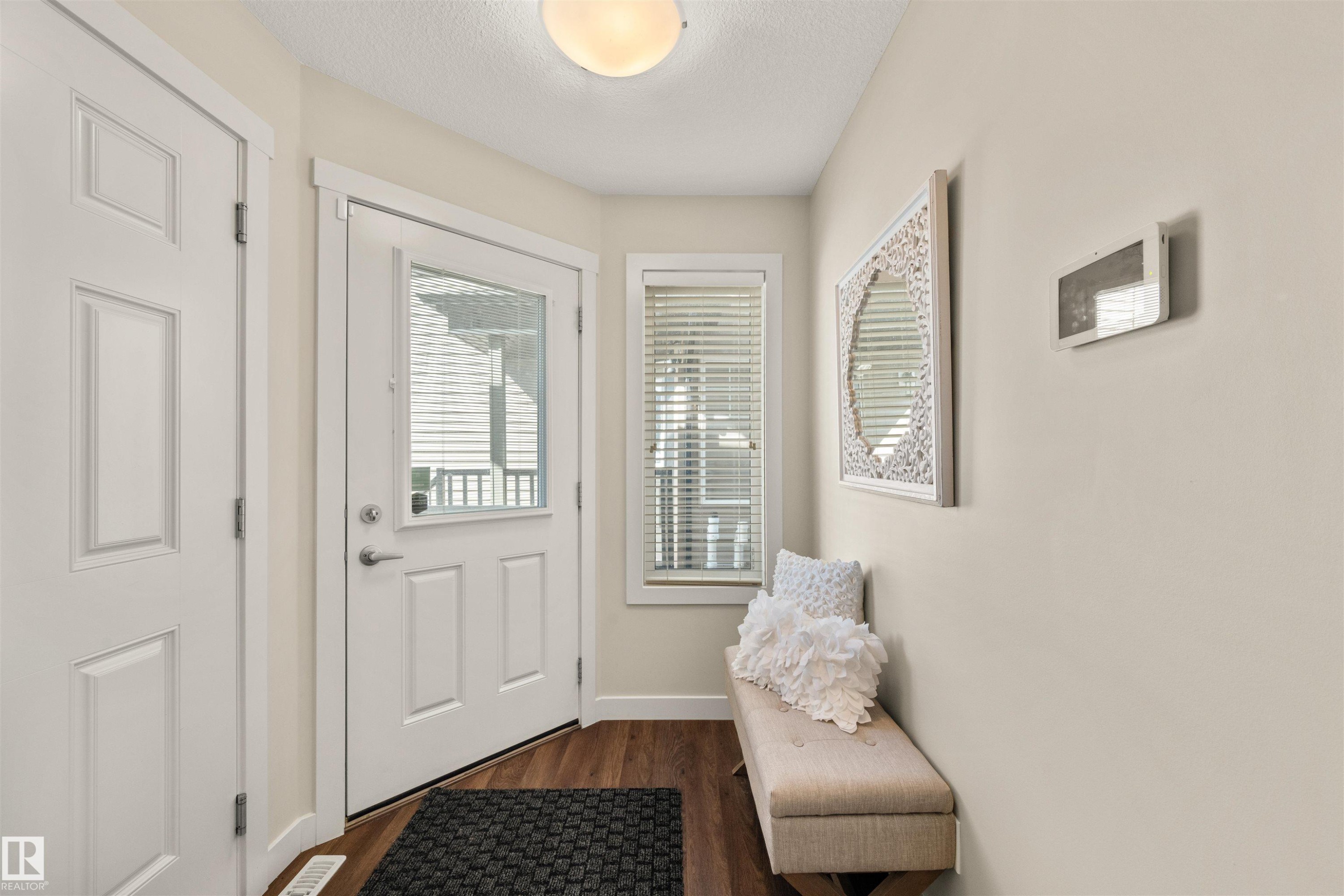 2256 Casey Crescent, Edmonton, AB - Indoor Photo Showing Other Room