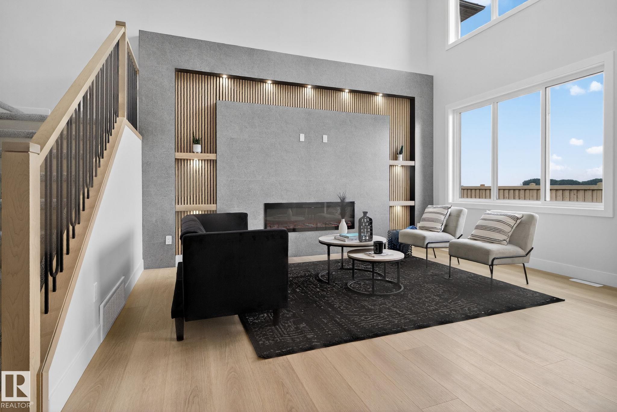 15728 9 Street, Edmonton, AB - Indoor Photo Showing Other Room