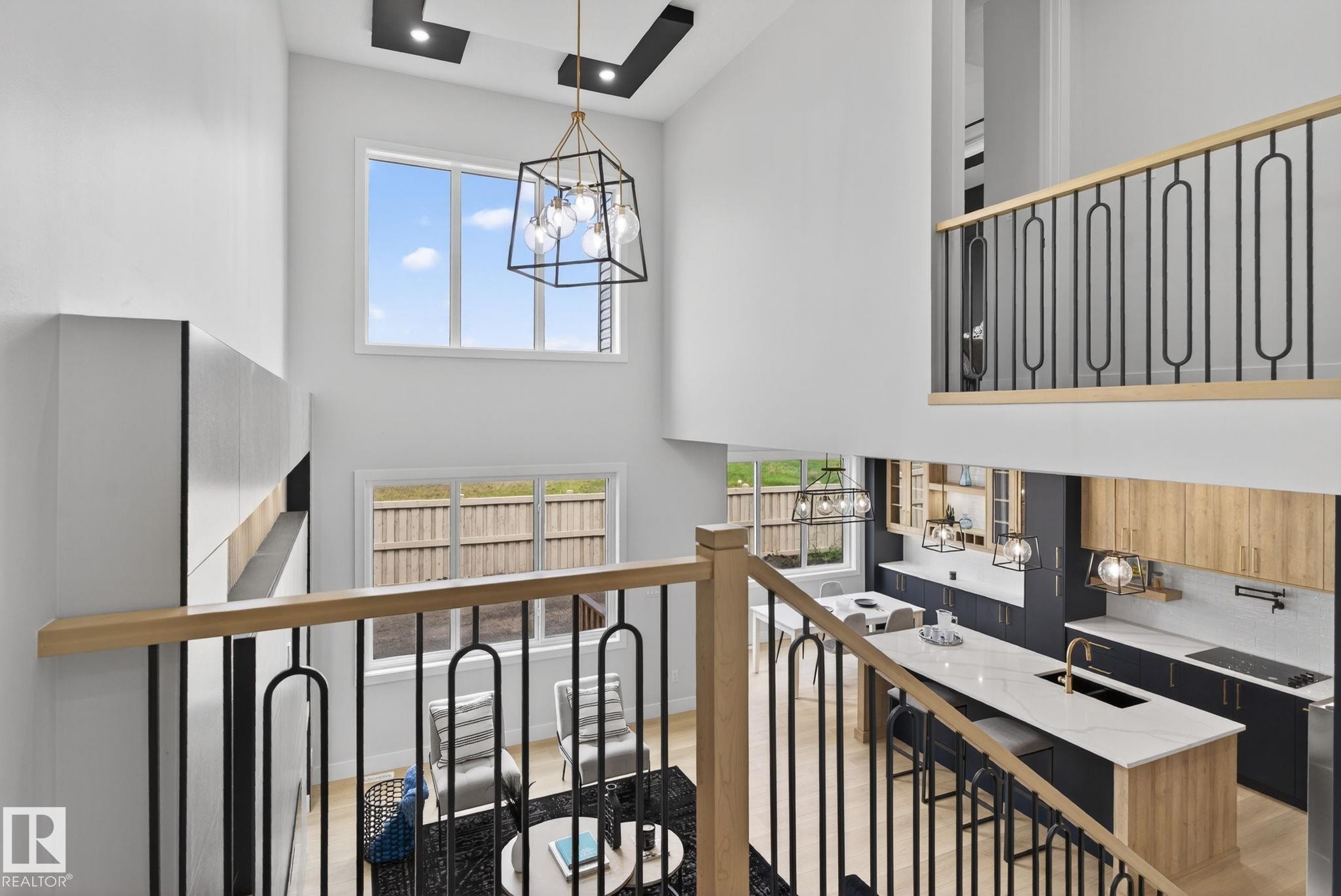 15728 9 Street, Edmonton, AB - Indoor Photo Showing Other Room